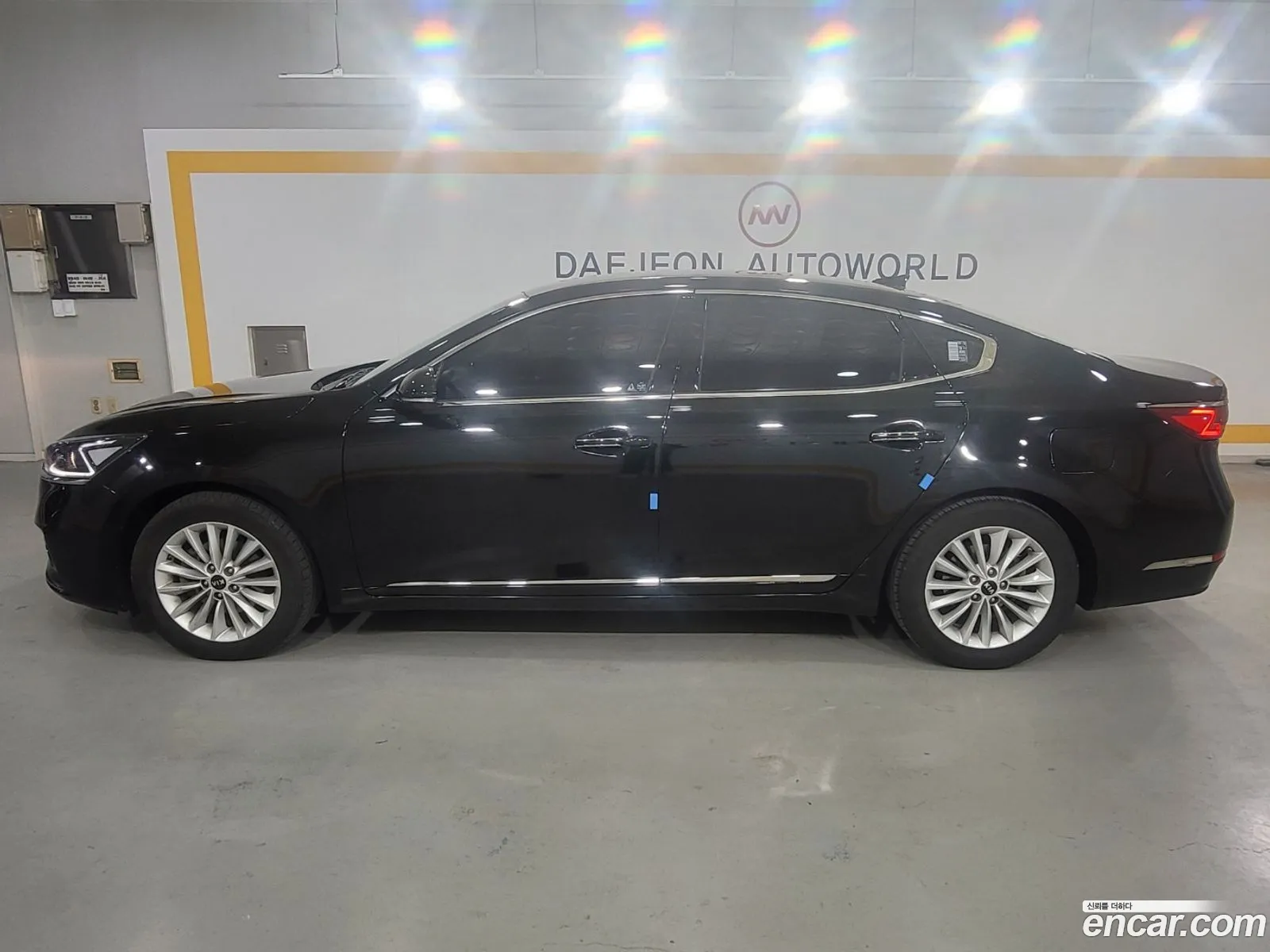 Kia K7 2016 — 13