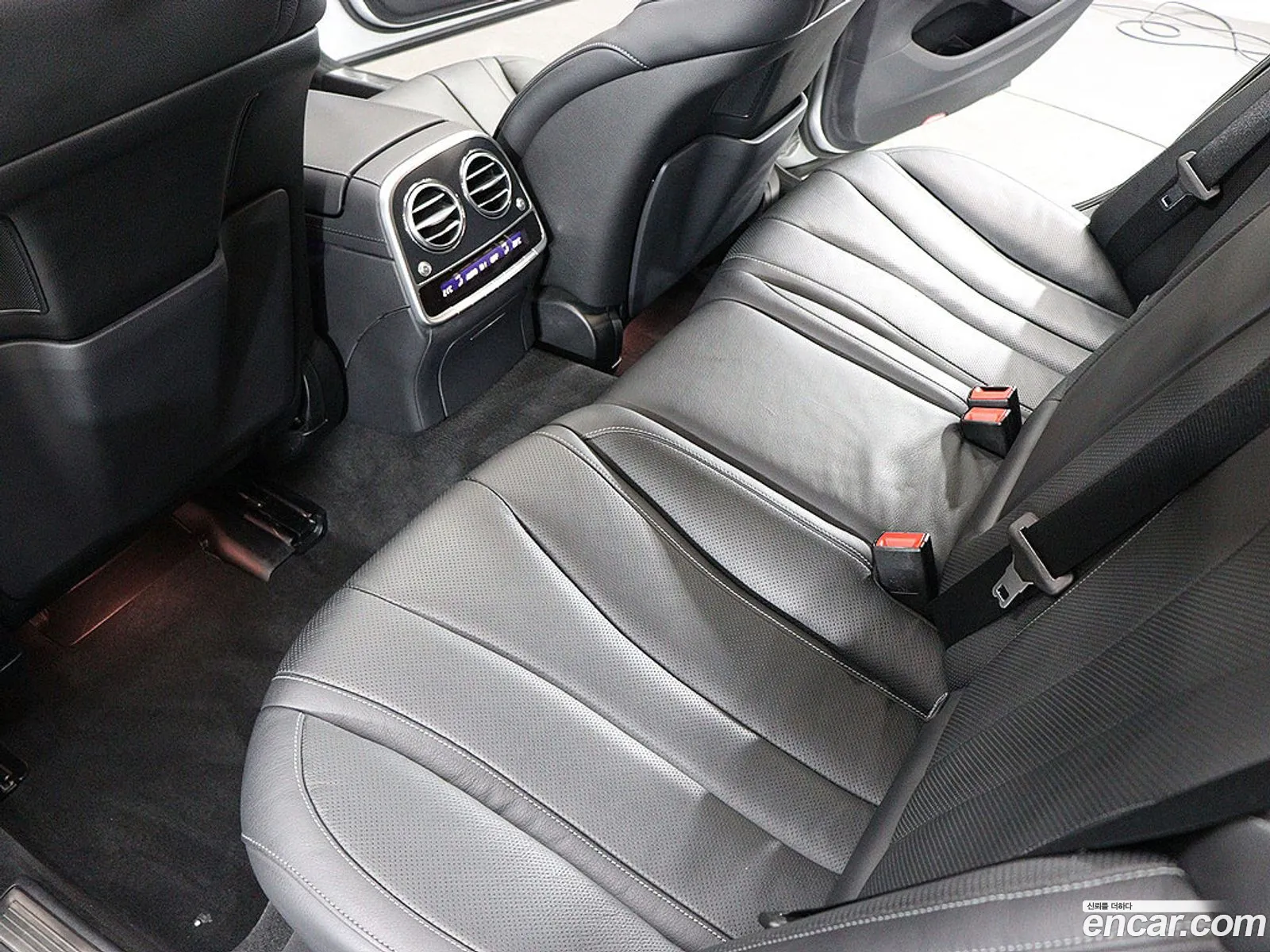 Mercedes-Benz S-Class W222 2017 — 13