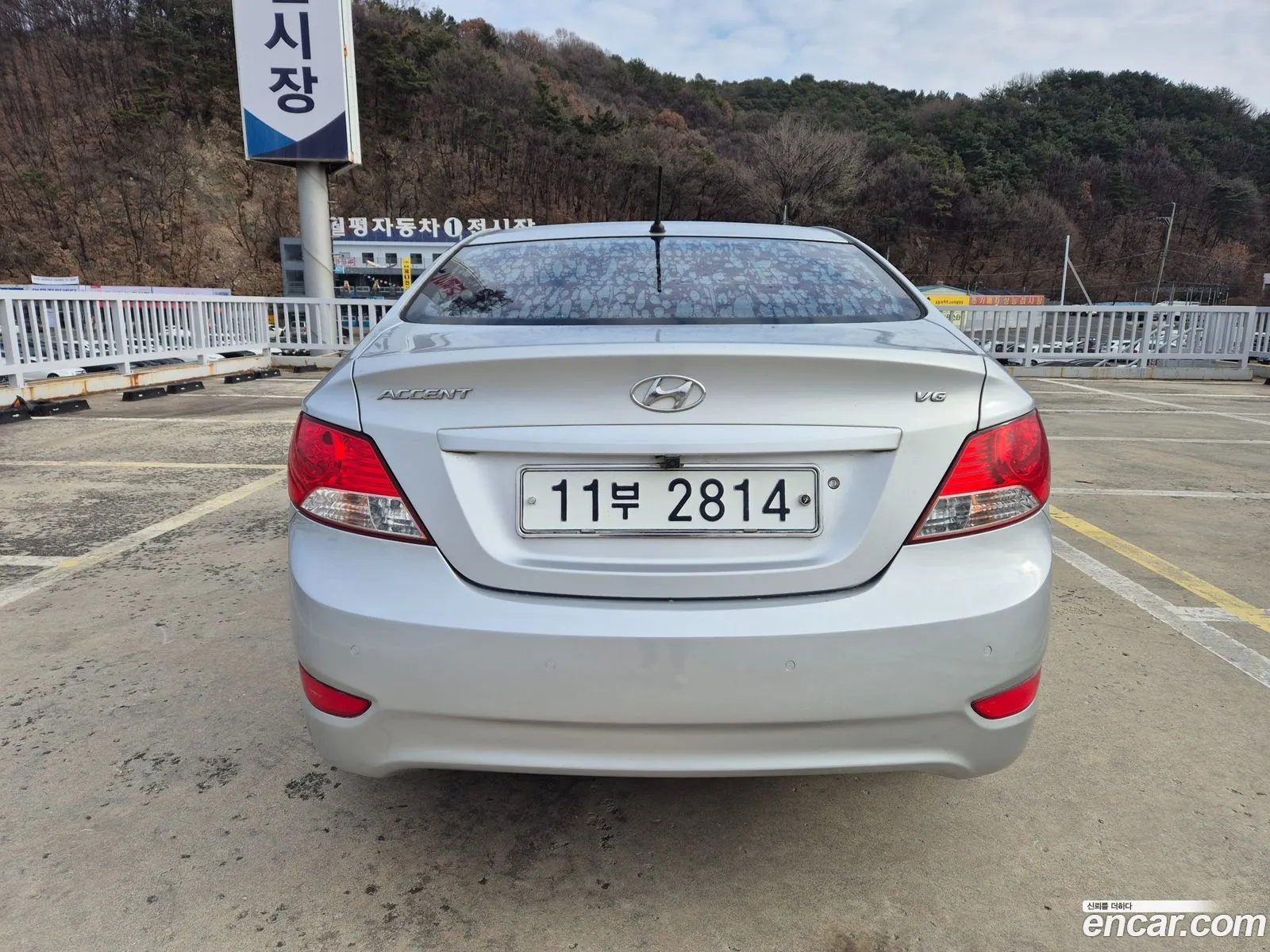 Hyundai Accent 2012 — 4