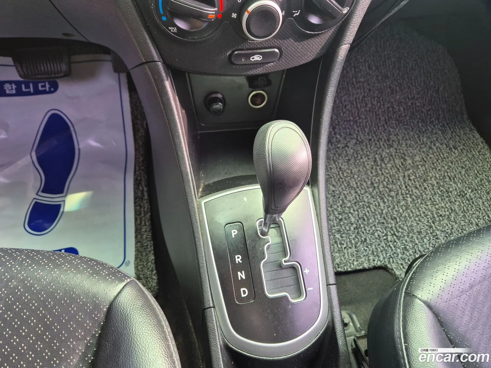Hyundai Accent 2012 — 3