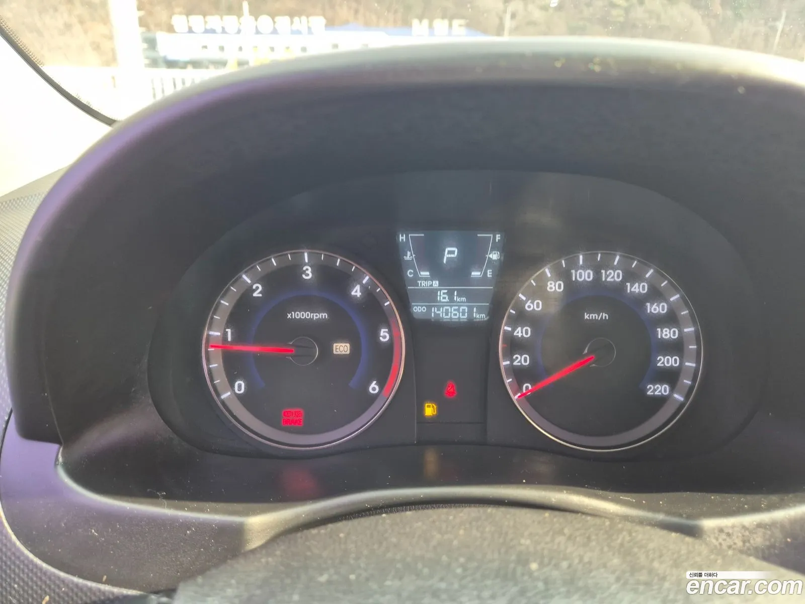 Hyundai Accent 2012 — 5