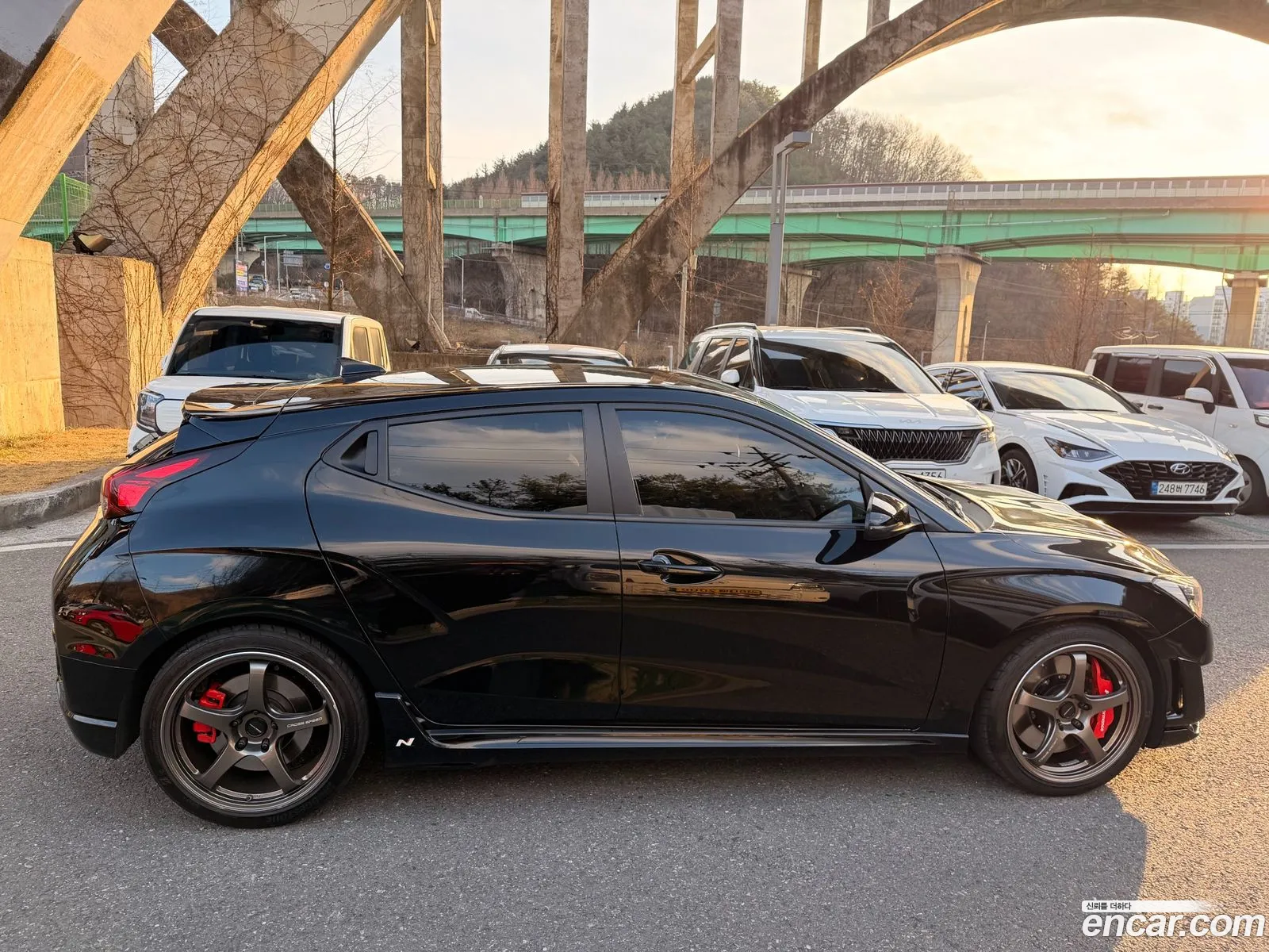 Hyundai Veloster 2019 — 16