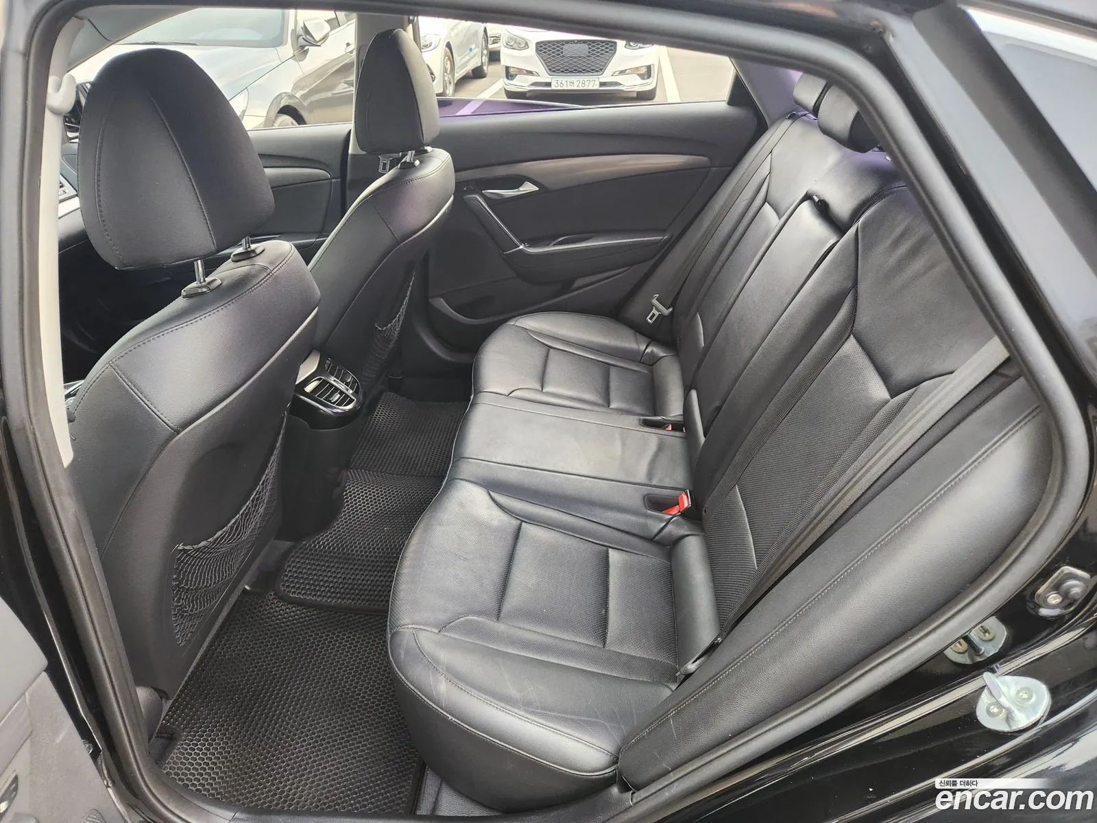 Hyundai i40 2013 — 19