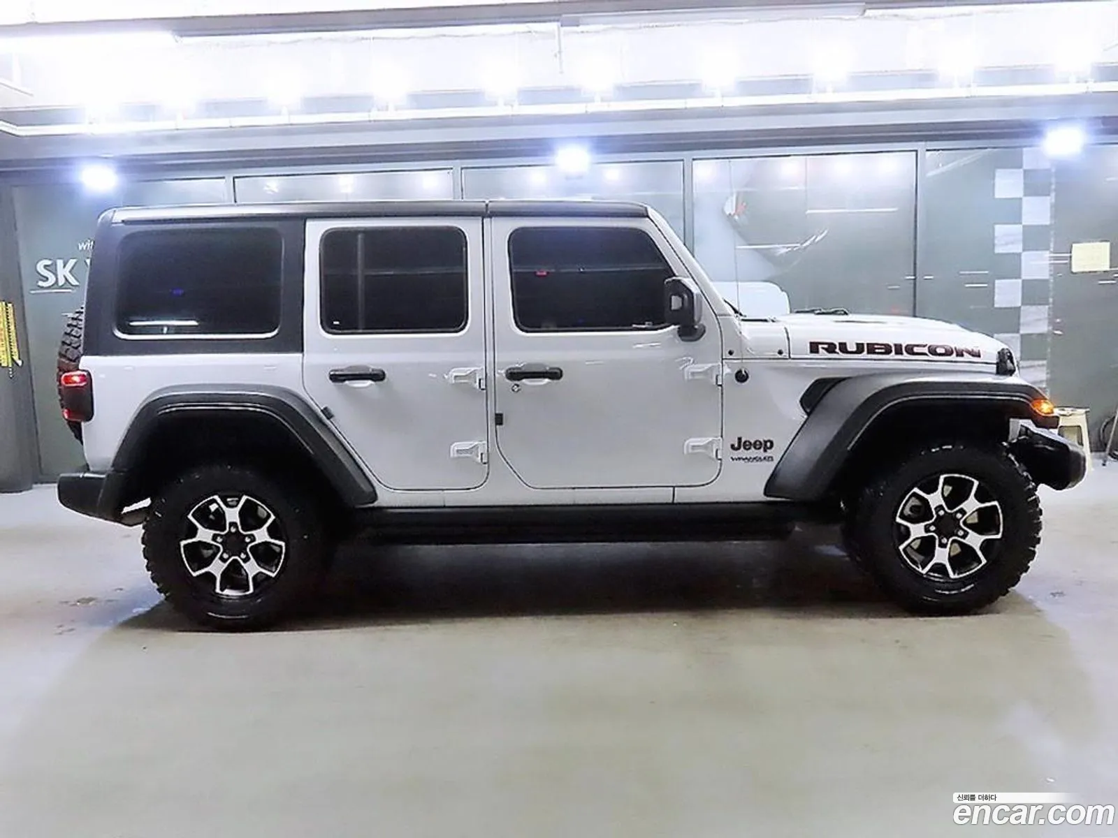 Jeep Wrangler 2021 — 2