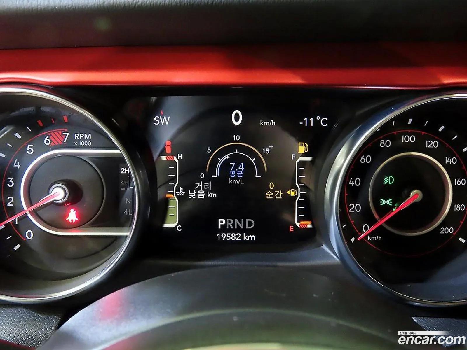 Jeep Wrangler 2021 — 18