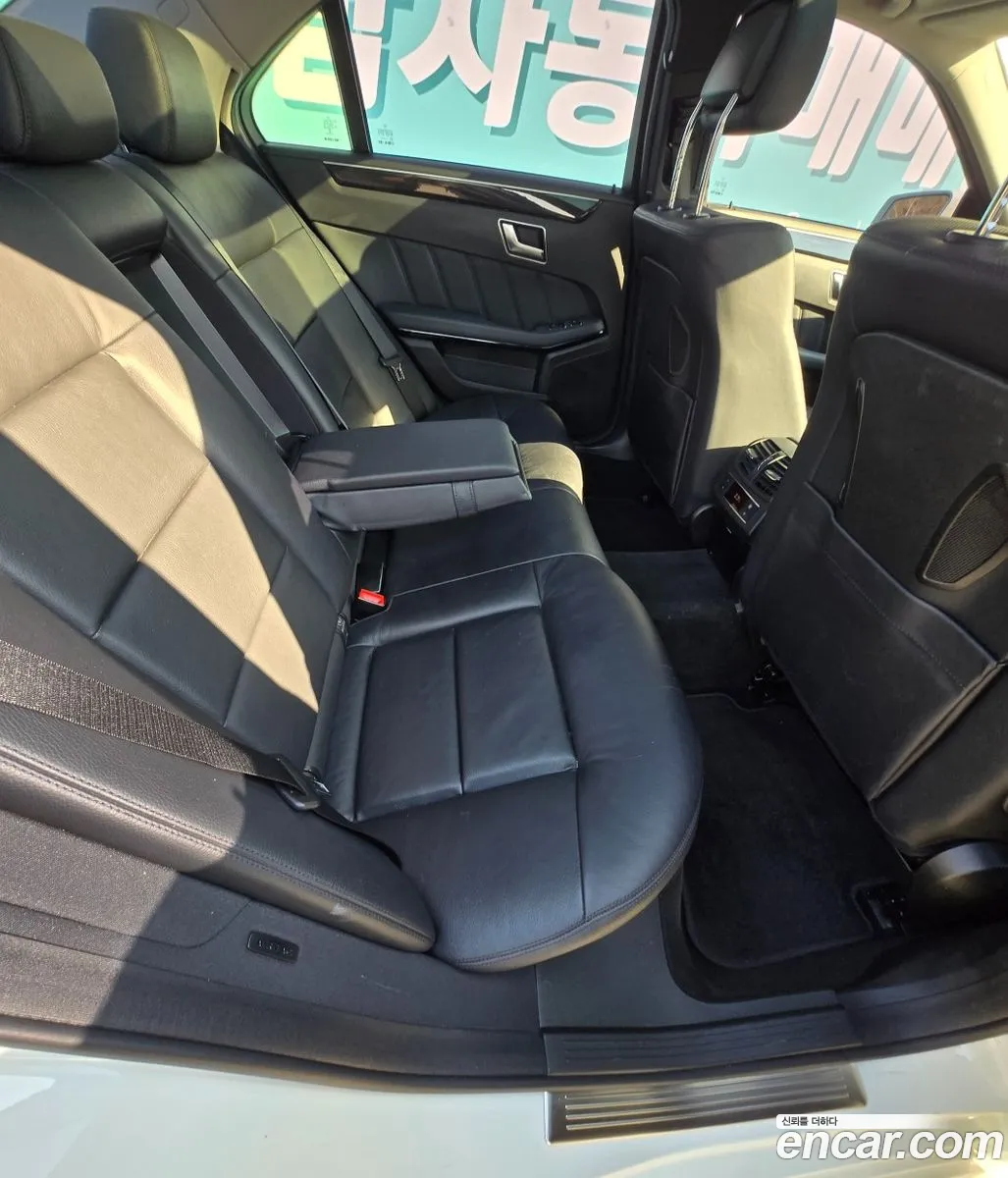 Mercedes-Benz E-Class W212 2012 — 8