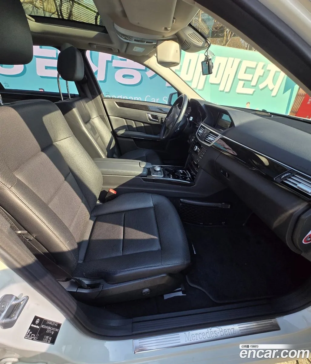 Mercedes-Benz E-Class W212 2012 — 7