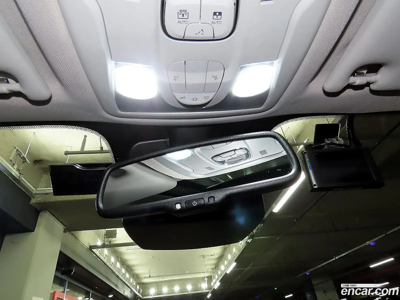 Jeep Renegade 2021 — 12