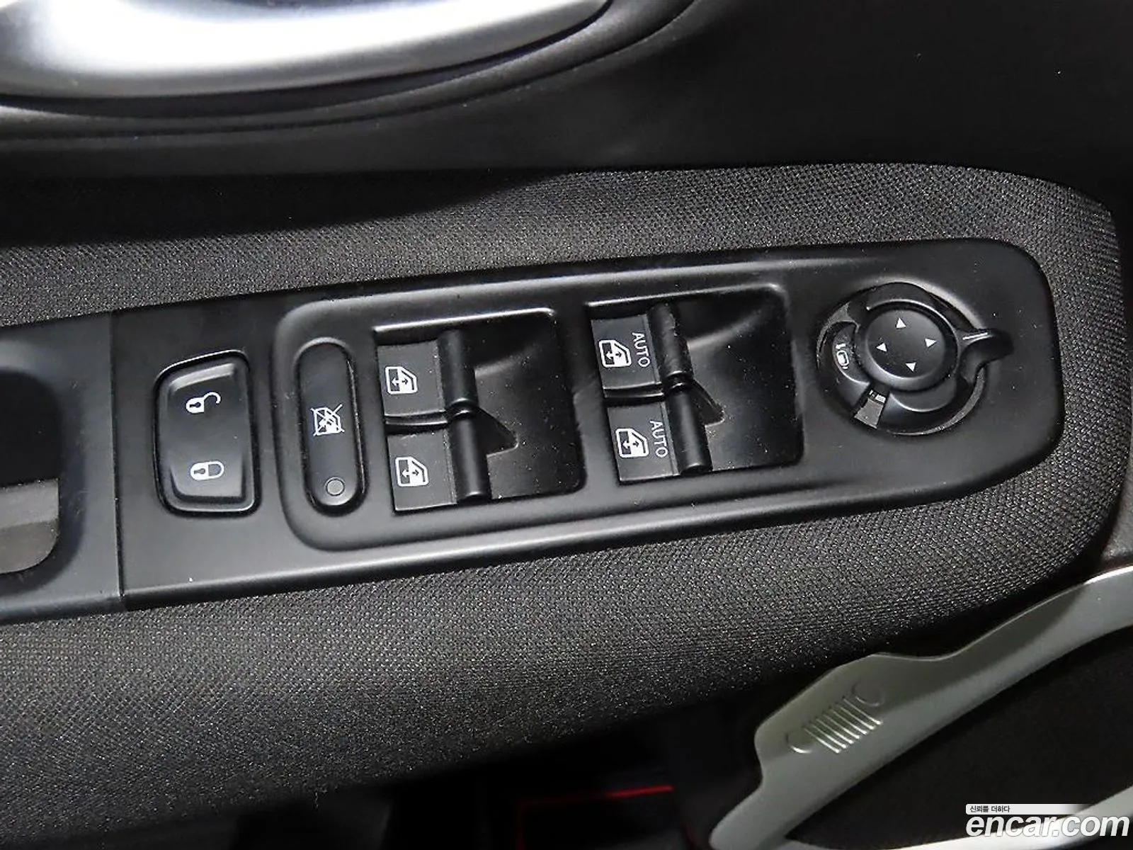 Jeep Renegade 2021 — 11