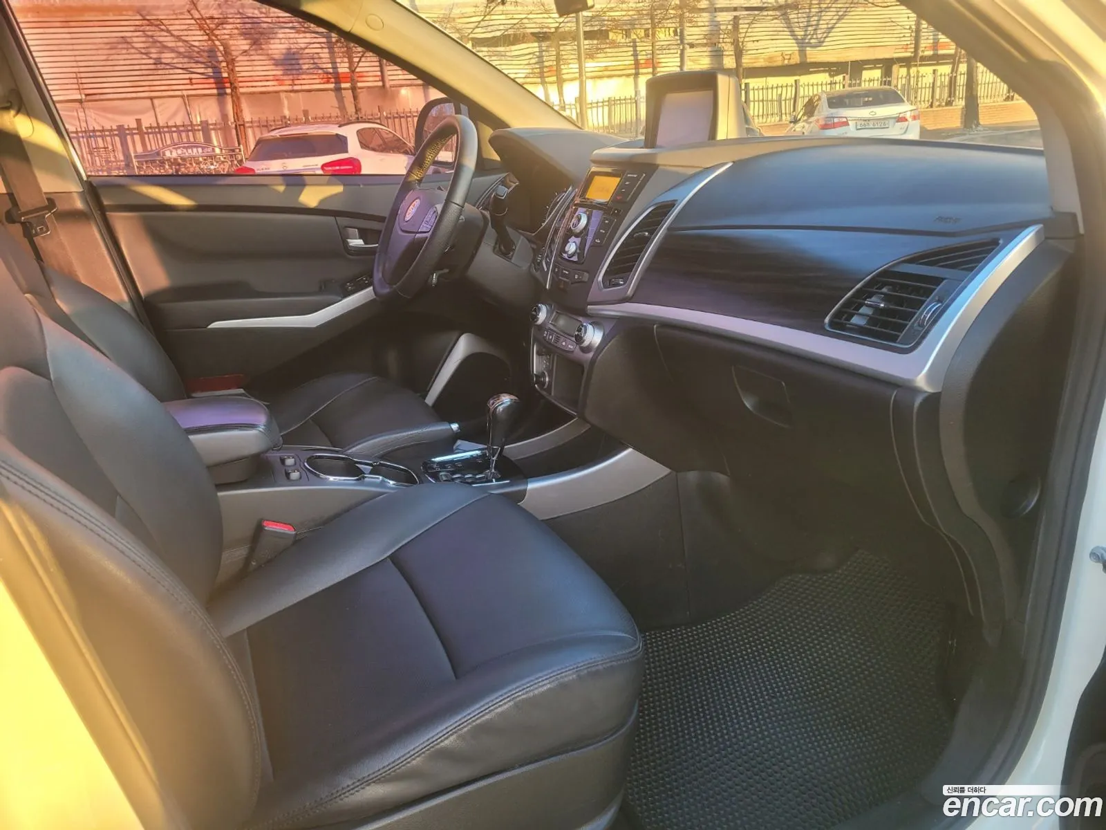 KG Mobility (SsangYong) Korando C 2014 — 5