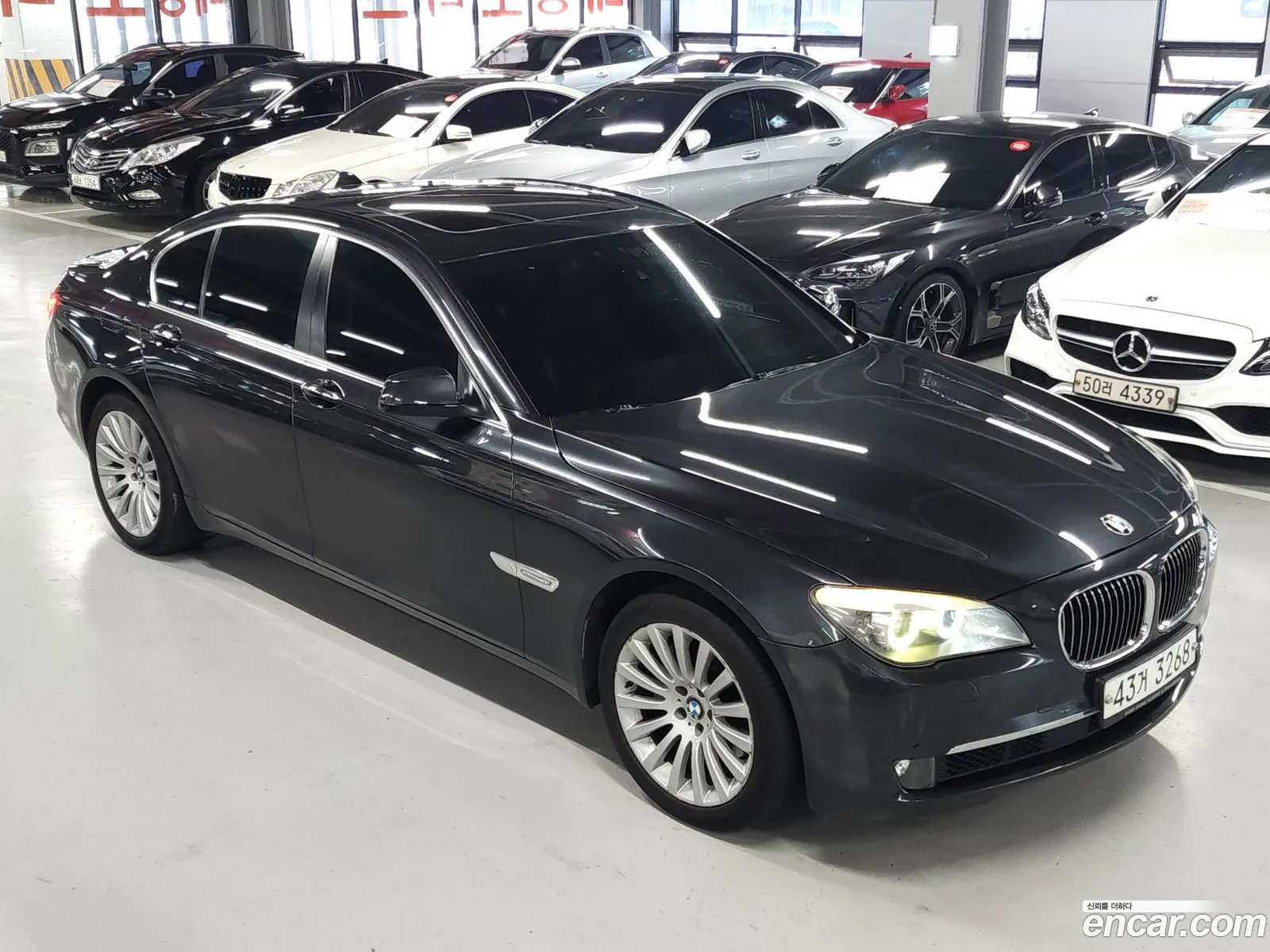 BMW 7 Series 2012 — 19