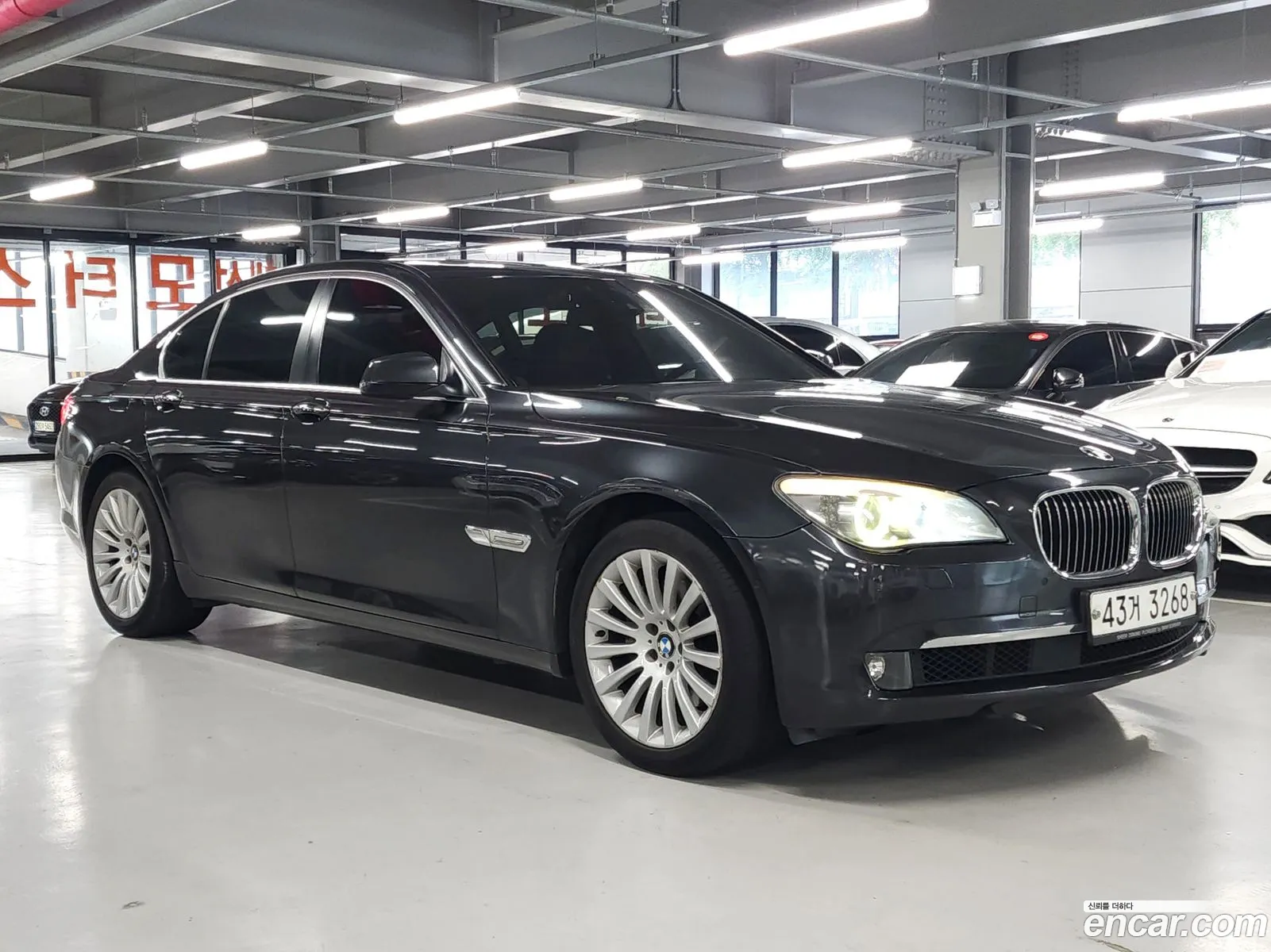 BMW 7 Series 2012 — 13