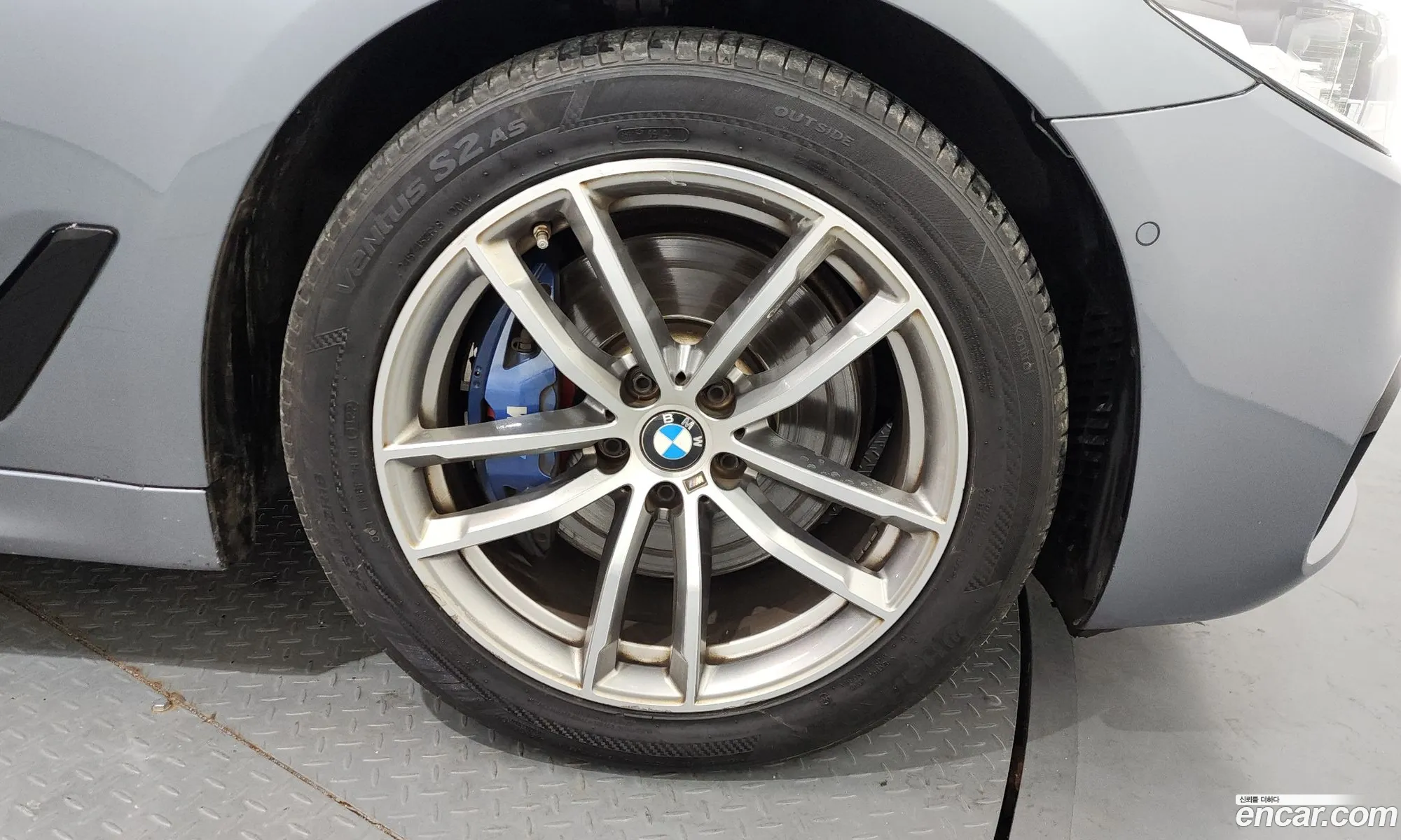 BMW 5 Series 2017 — 16