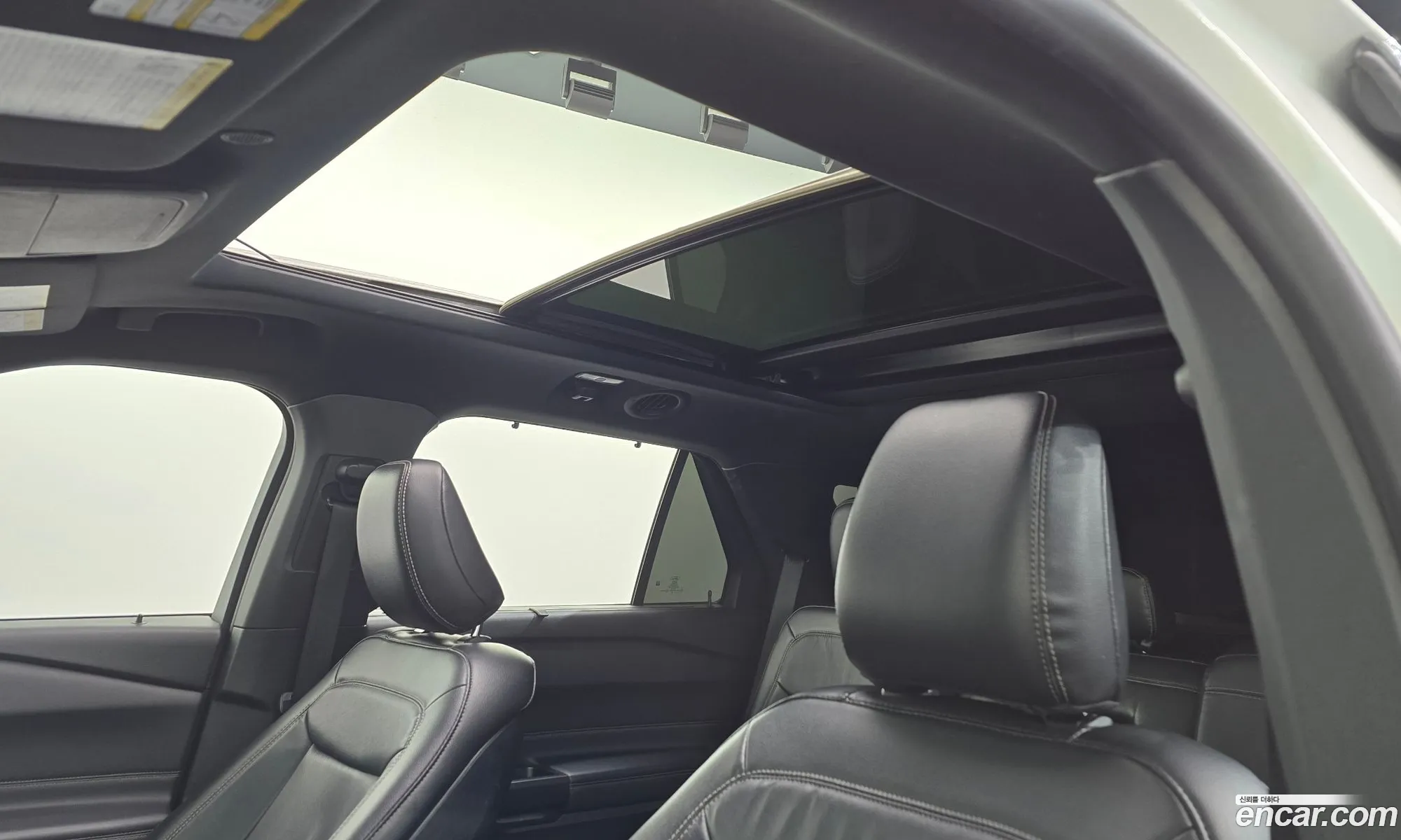 Ford Explorer 6th Gen 2020 1FMSK8FH4LGB78984 — 12