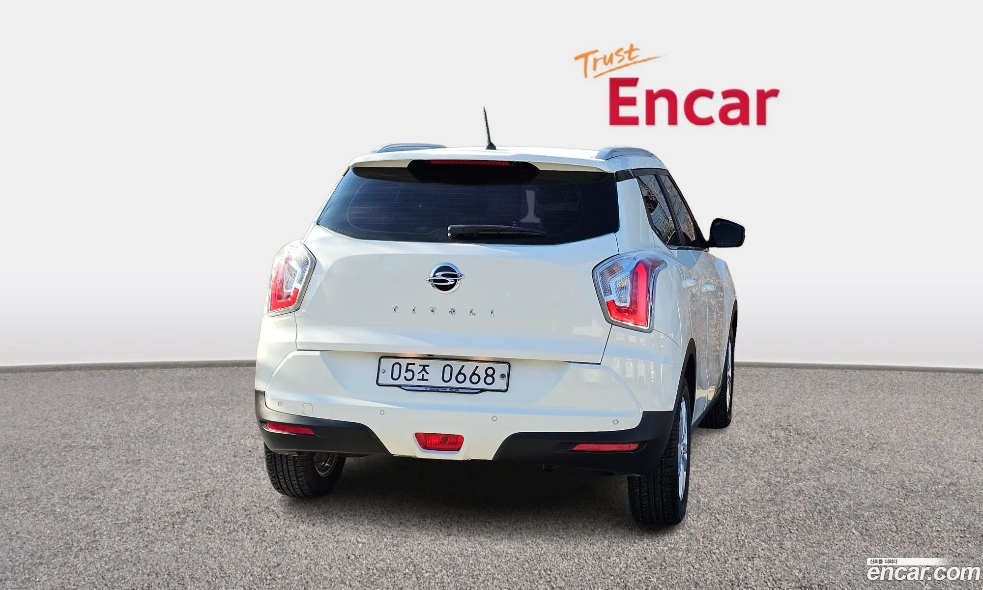 KG Mobility (SsangYong) Tivoli 2016 — 19