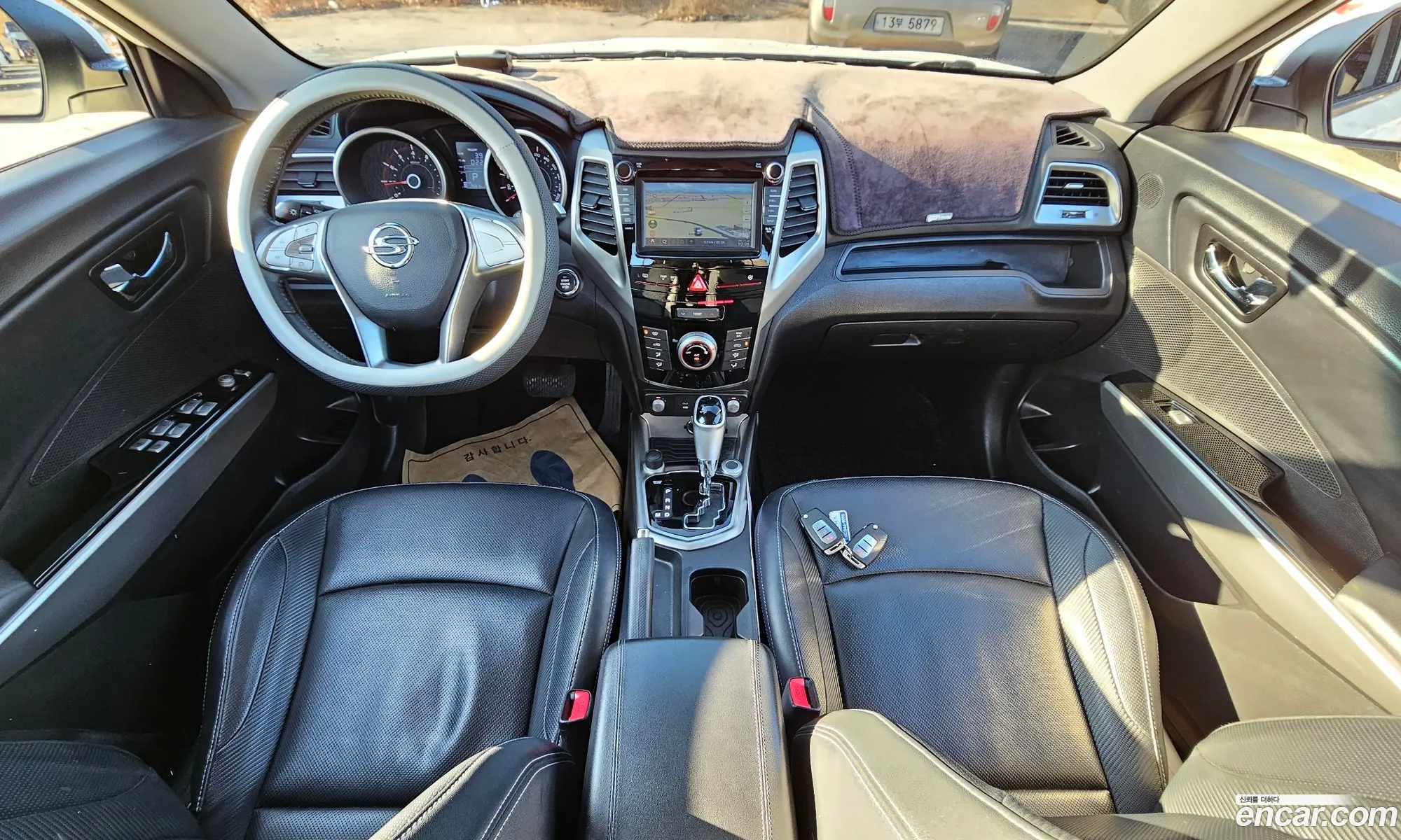 KG Mobility (SsangYong) Tivoli 2016 — 12
