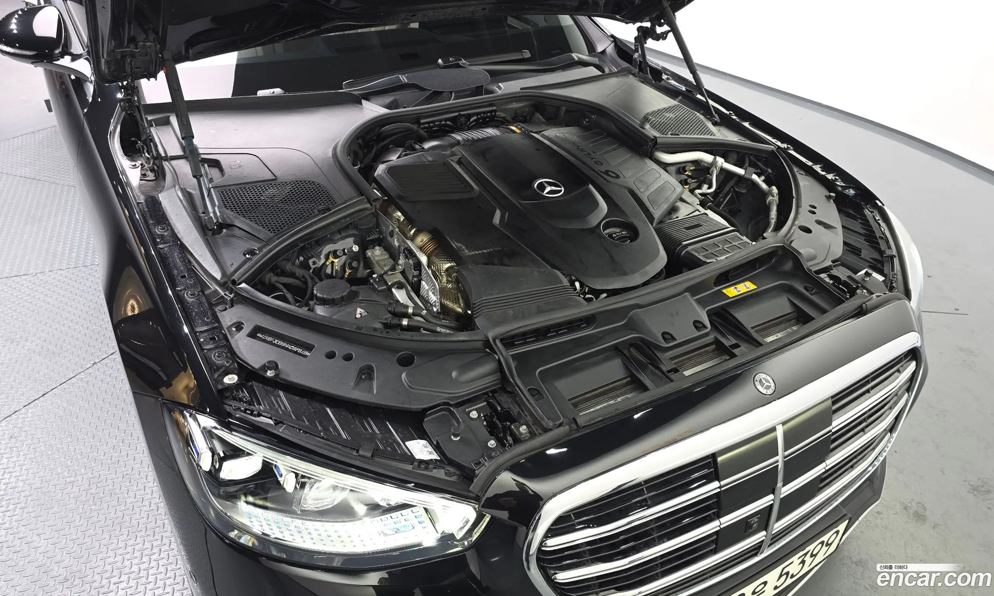 Mercedes-Benz S-Class W223 2022 — 17