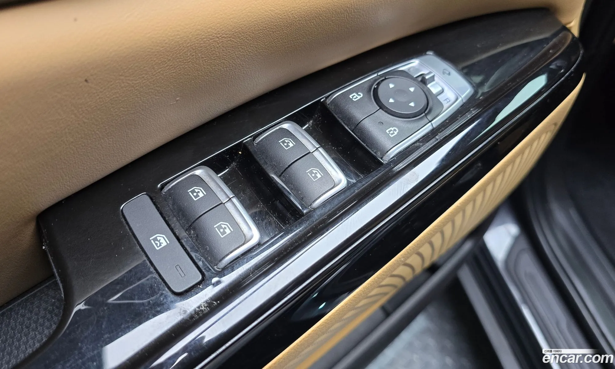 Kia Carnival 2022 — 9