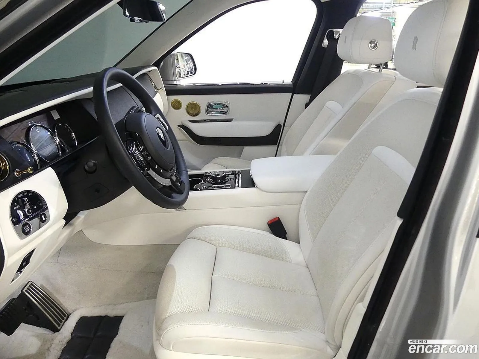 Rolls-Royce Cullinan 2023 — 9
