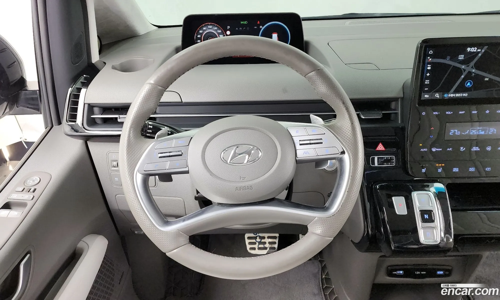 Hyundai Staria 2022 — 15