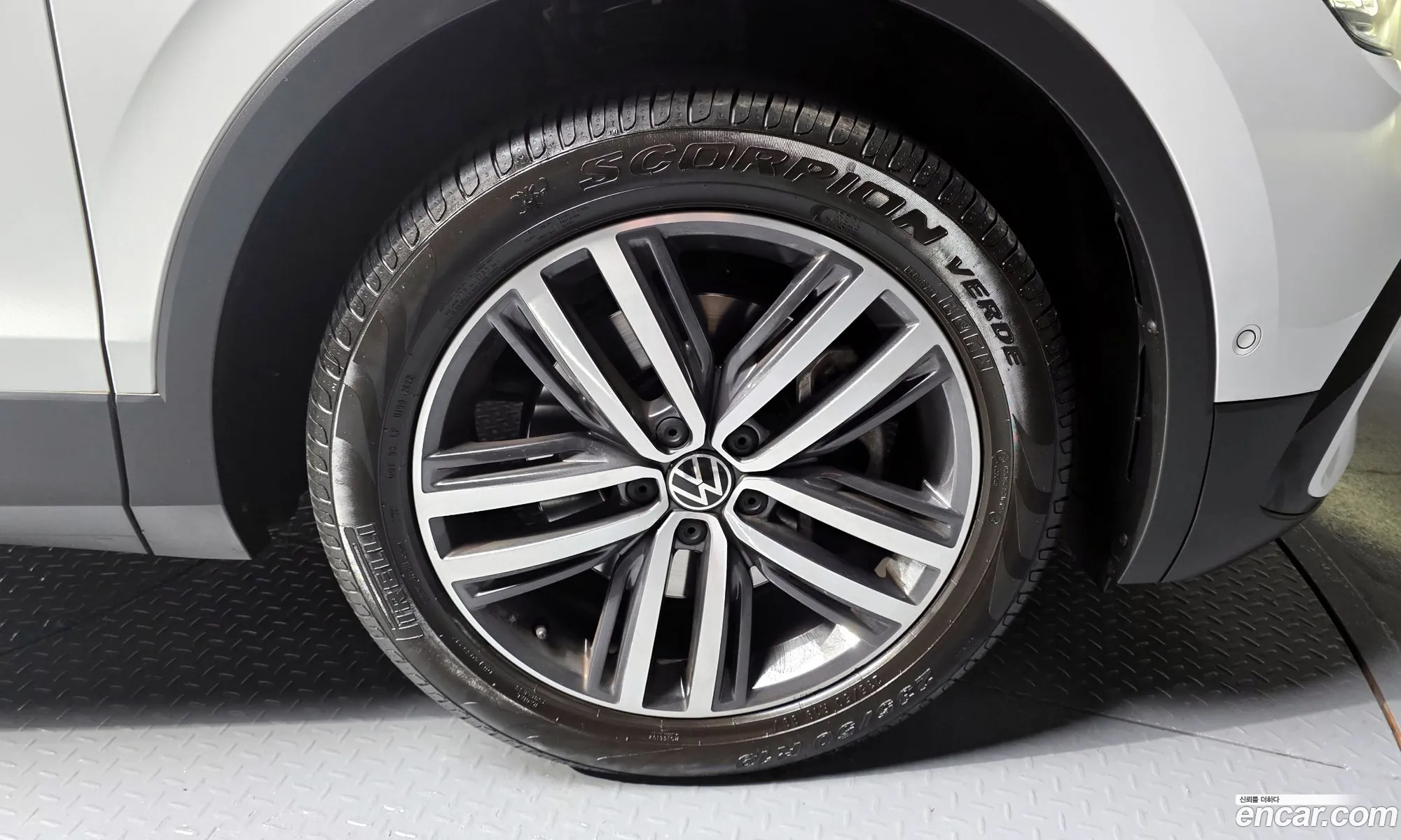 Volkswagen Tiguan Allspace 2023 — 17