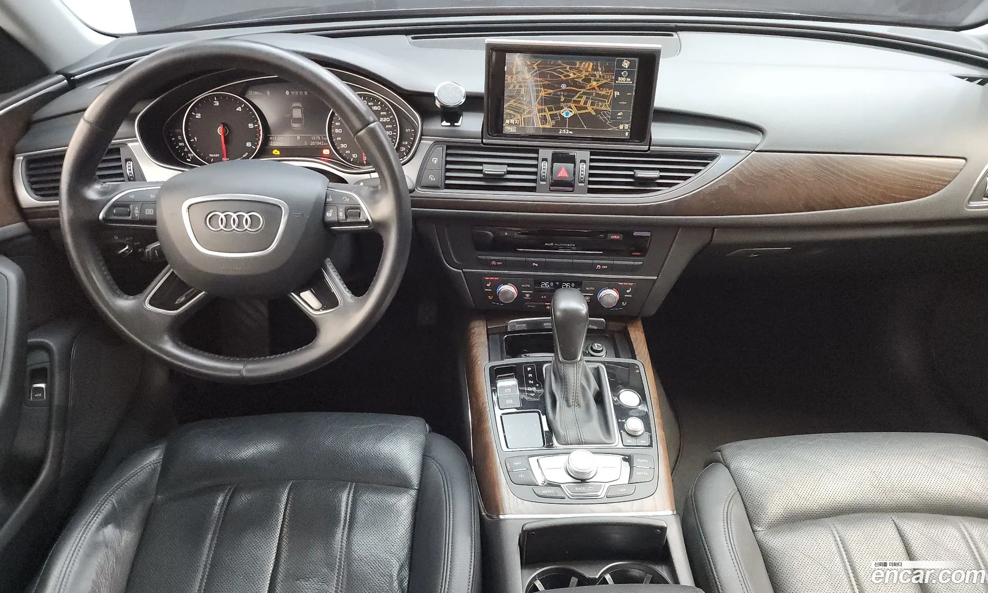 Audi A6 2015 — 18
