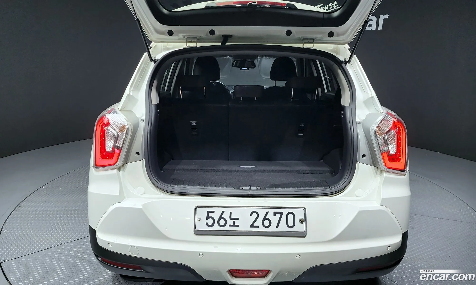 KG Mobility (SsangYong) Tivoli Armour 2018 — 10