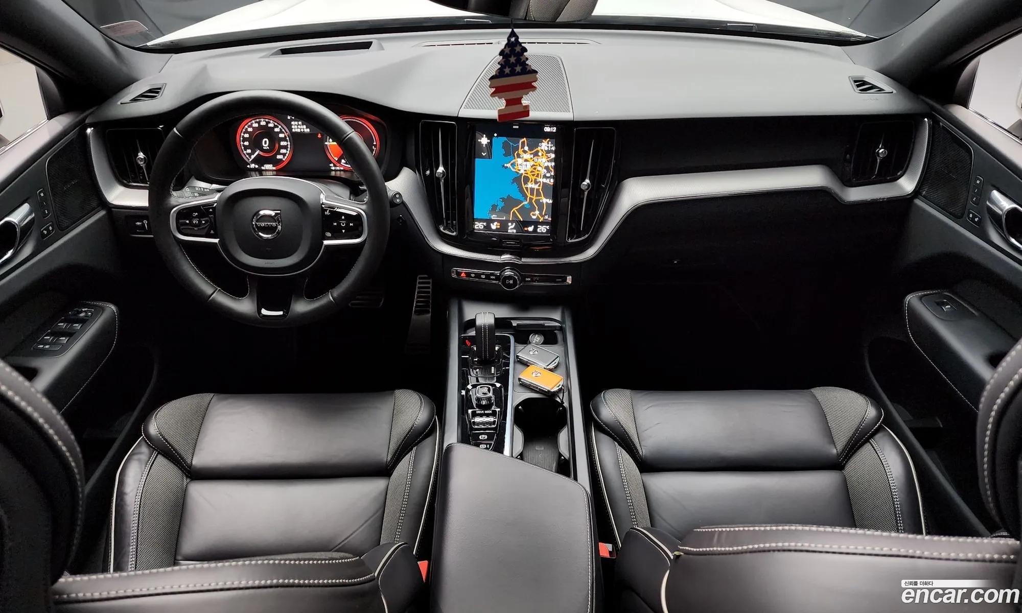 Volvo XC60 2021 — 2