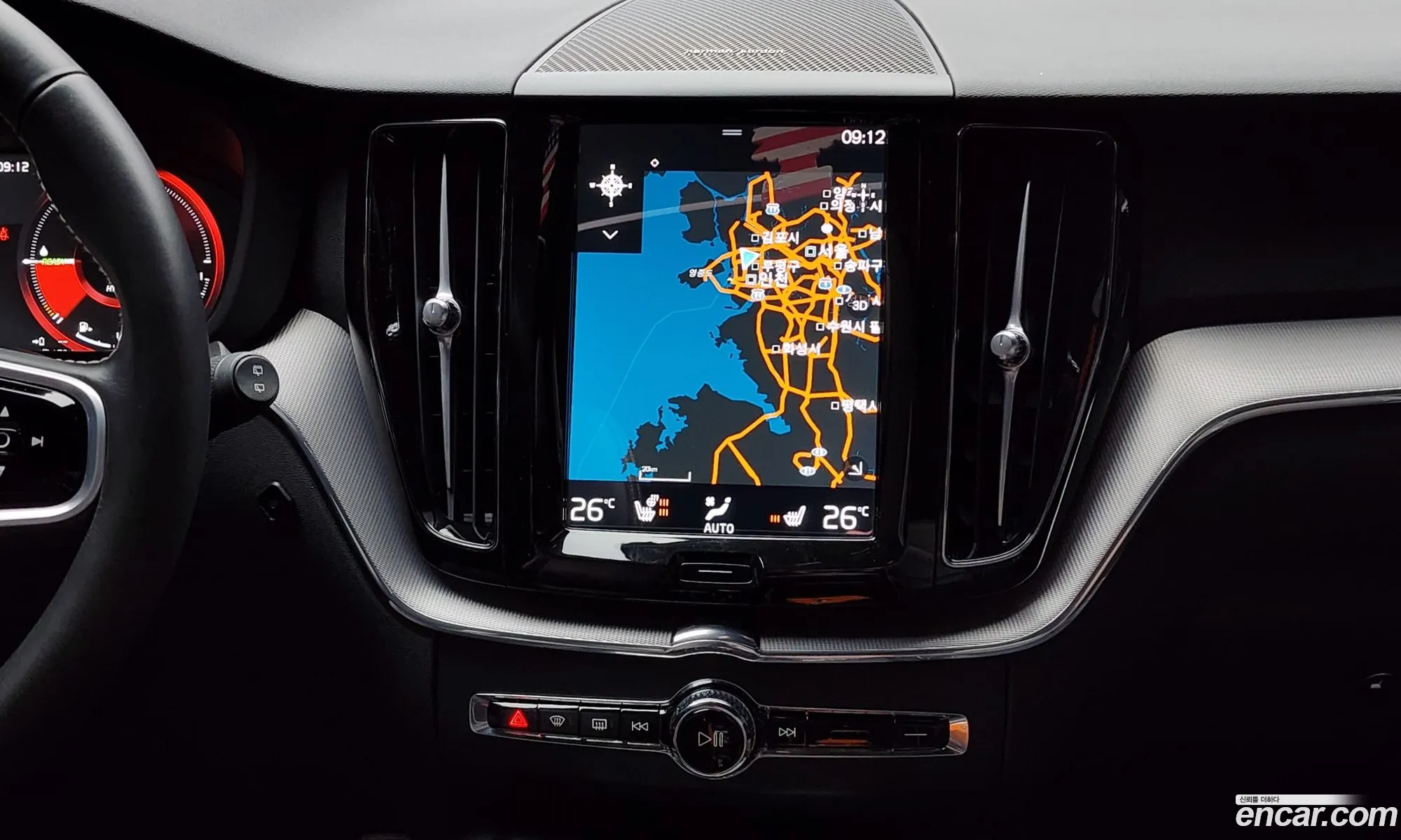 Volvo XC60 2021 — 14