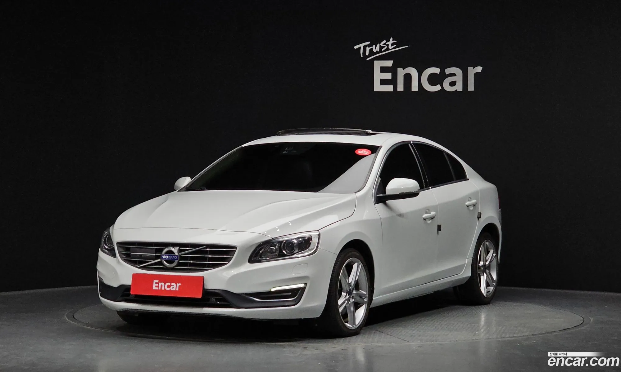Volvo S60 2017 YV1FSA8BDH2433036 — 17