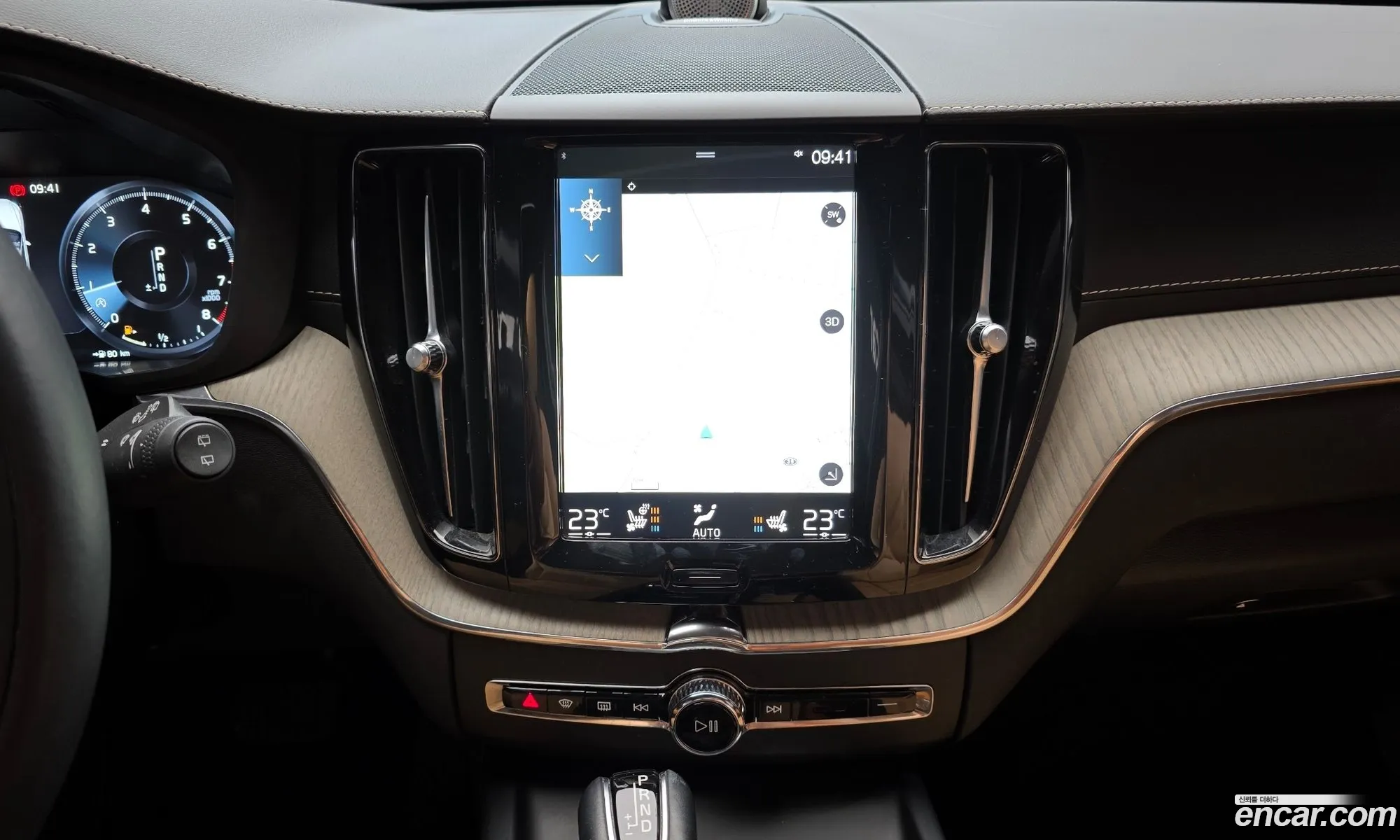 Volvo XC60 2020 YV1UZA22CL1584484 — 6