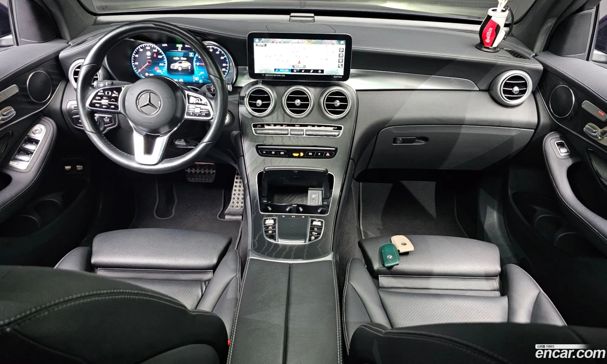 Mercedes-Benz GLC-Class X253 2023 — 19