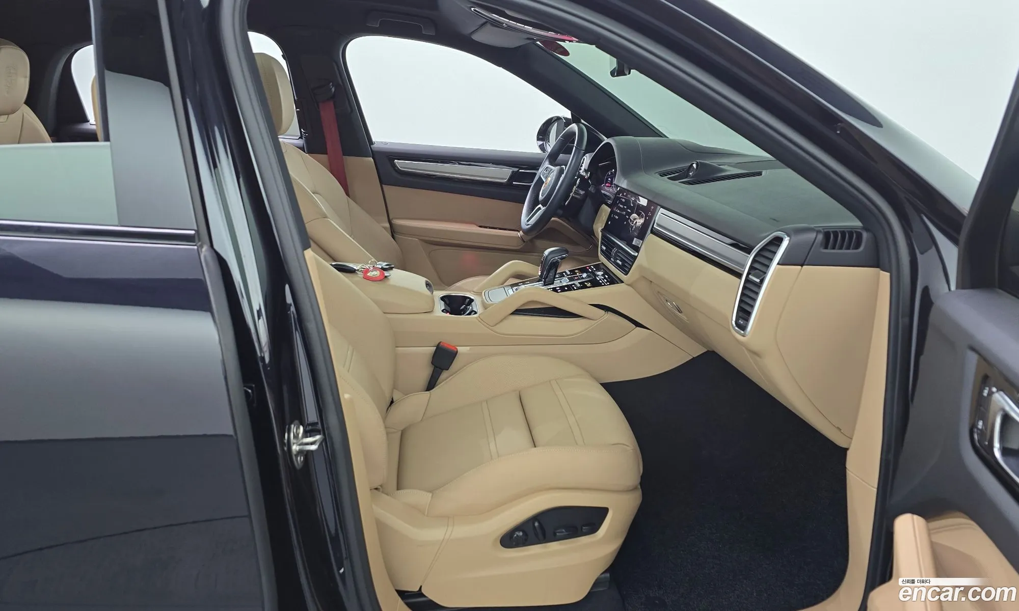 Porsche Cayenne 2022 — 16