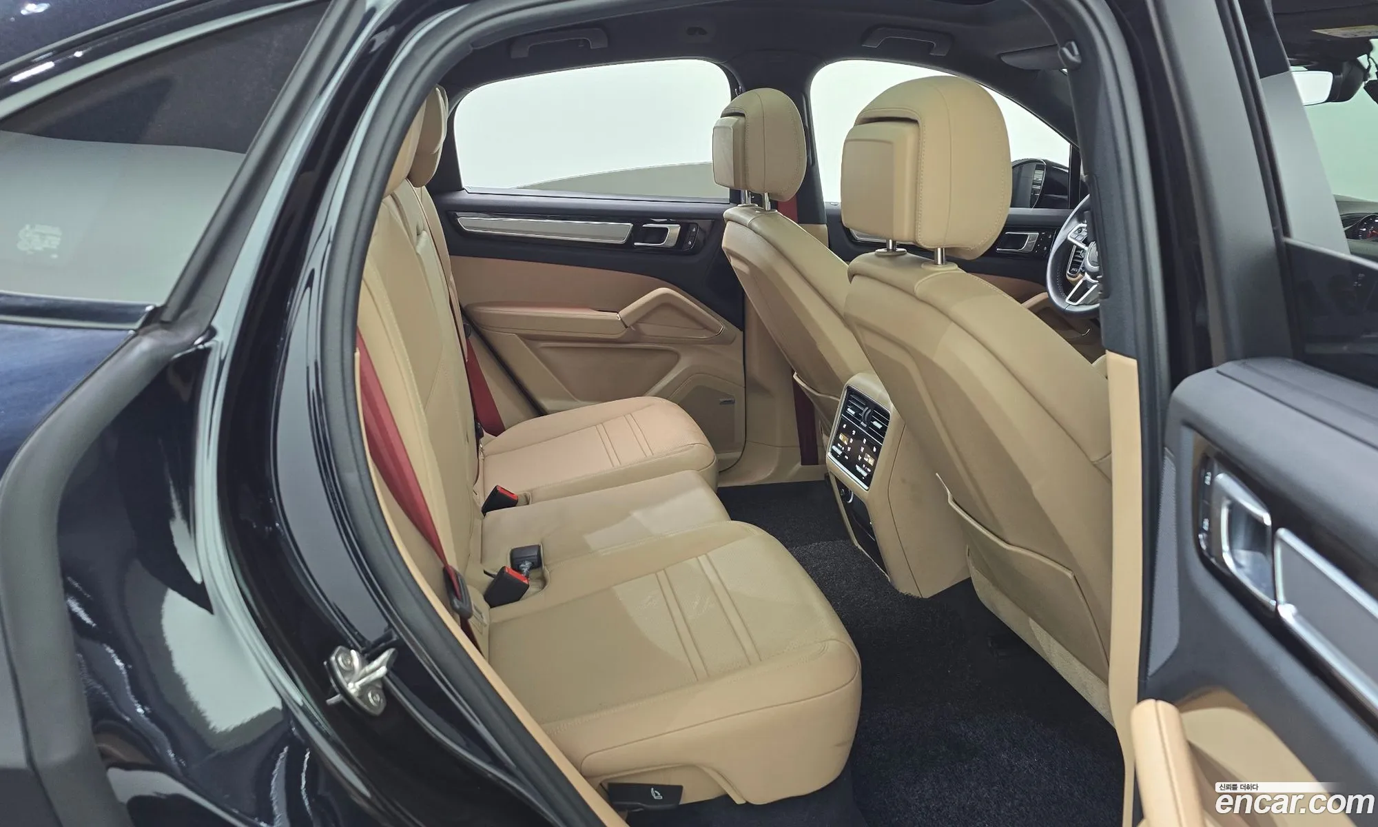 Porsche Cayenne 2022 — 5