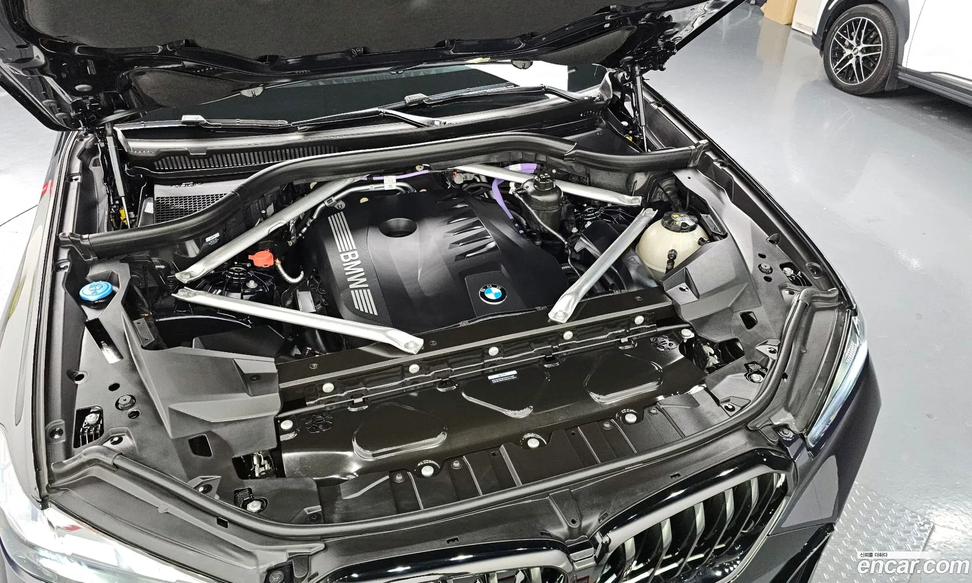 BMW X6 2024 WBA31EX03S9X65633 — 4
