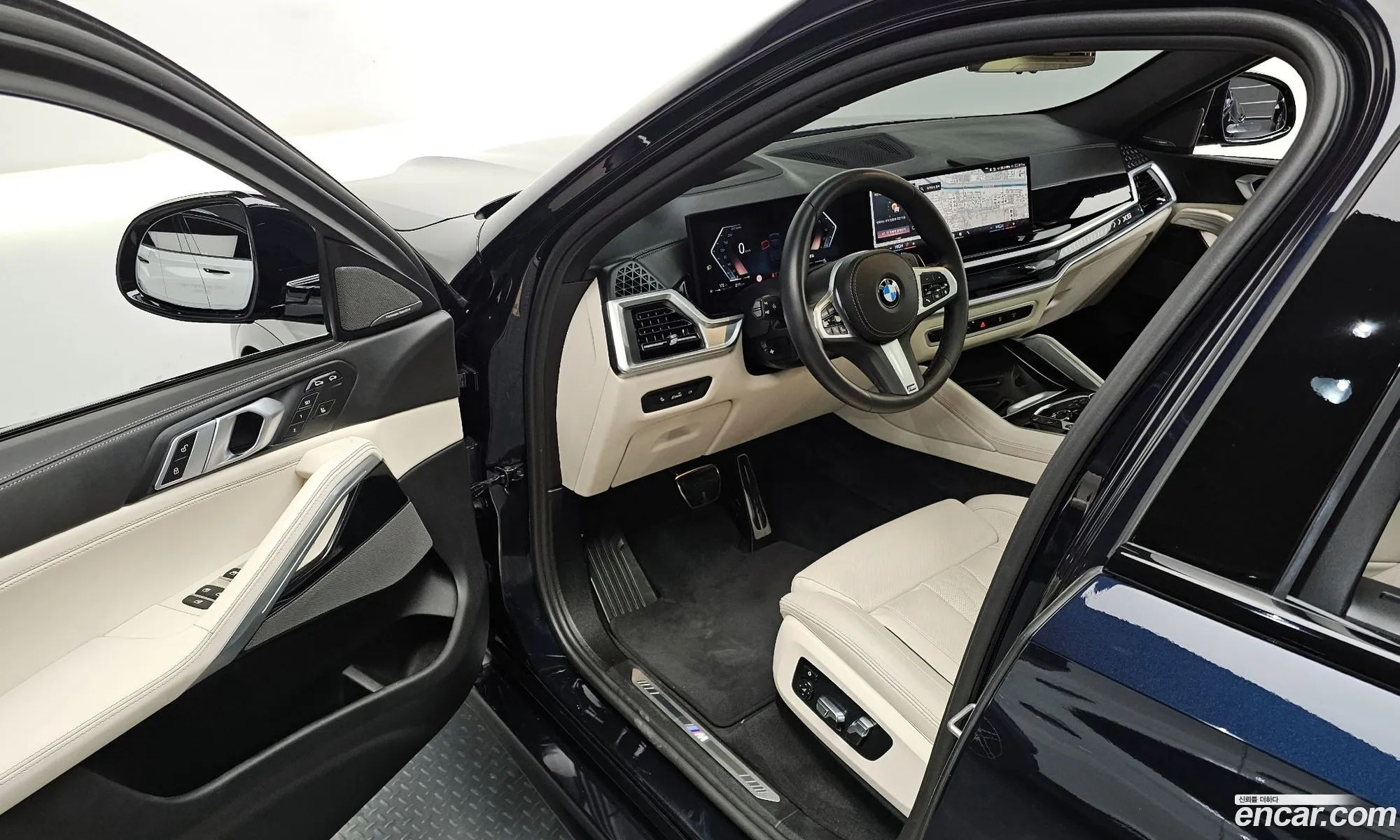 BMW X6 2024 WBA31EX03S9X65633 — 5