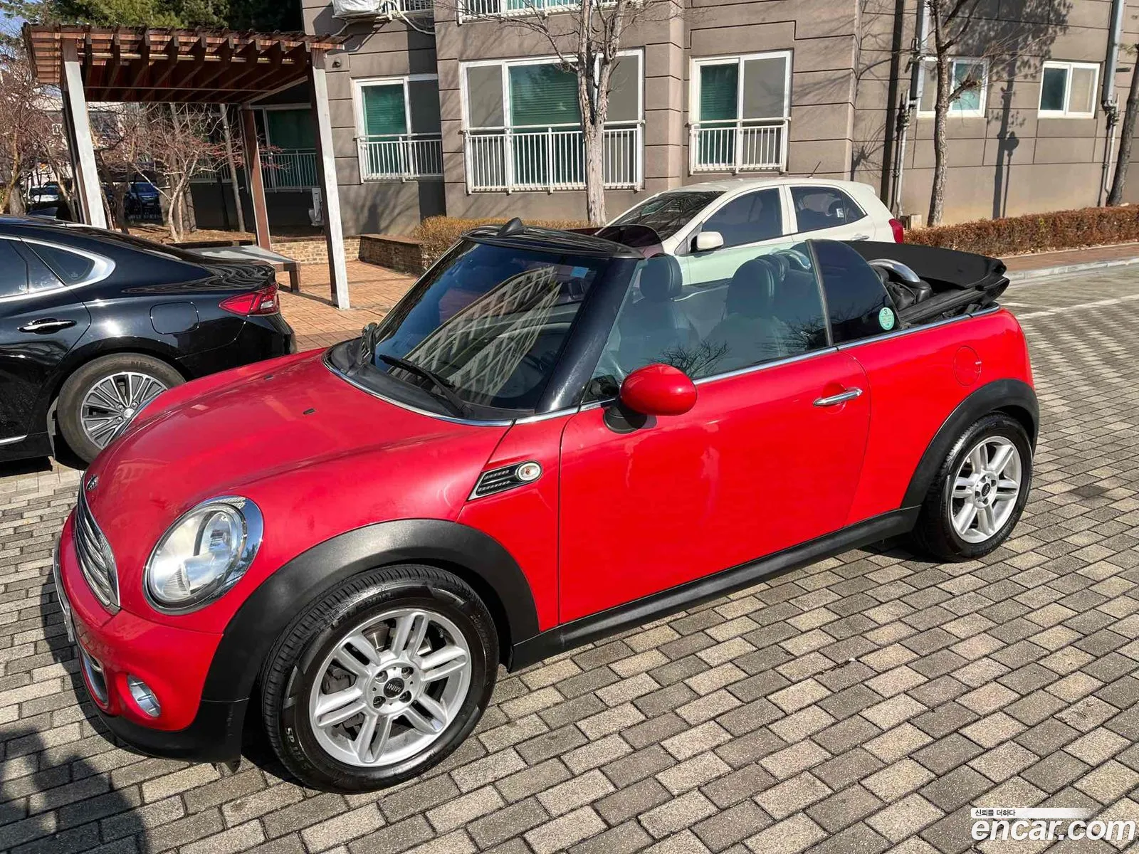 Mini Cooper Convertible 2015 — 16