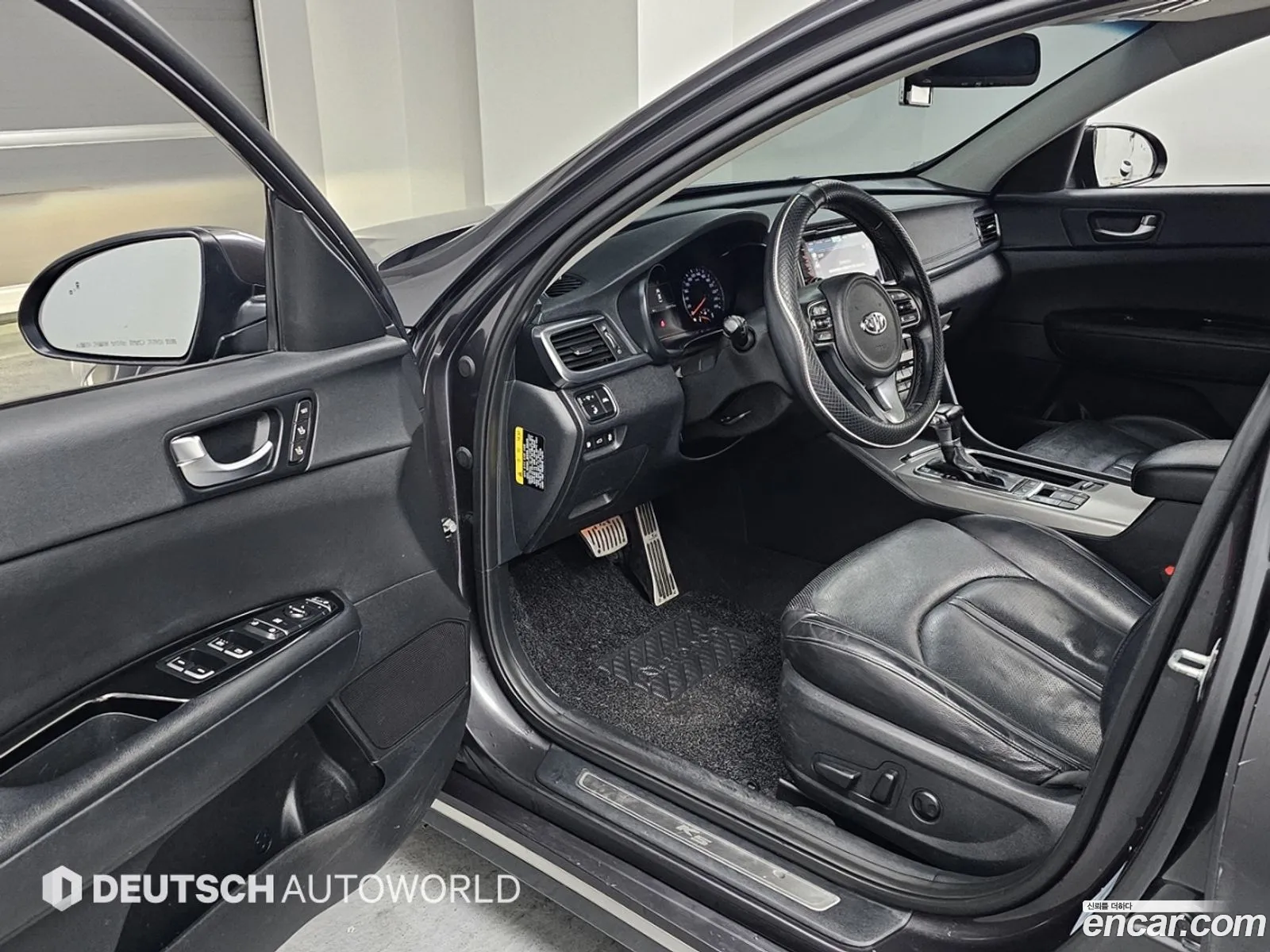 Kia K5 Hybrid 2016 — 19