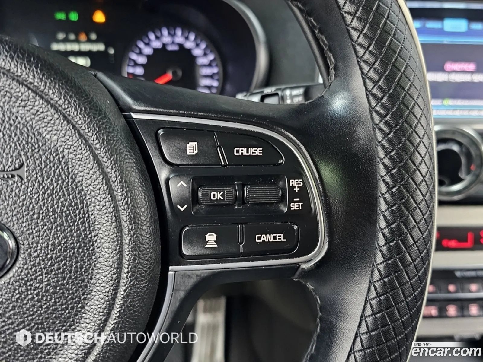 Kia K5 Hybrid 2016 — 2