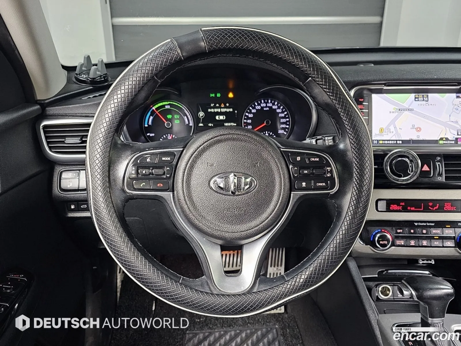 Kia K5 Hybrid 2016 — 14