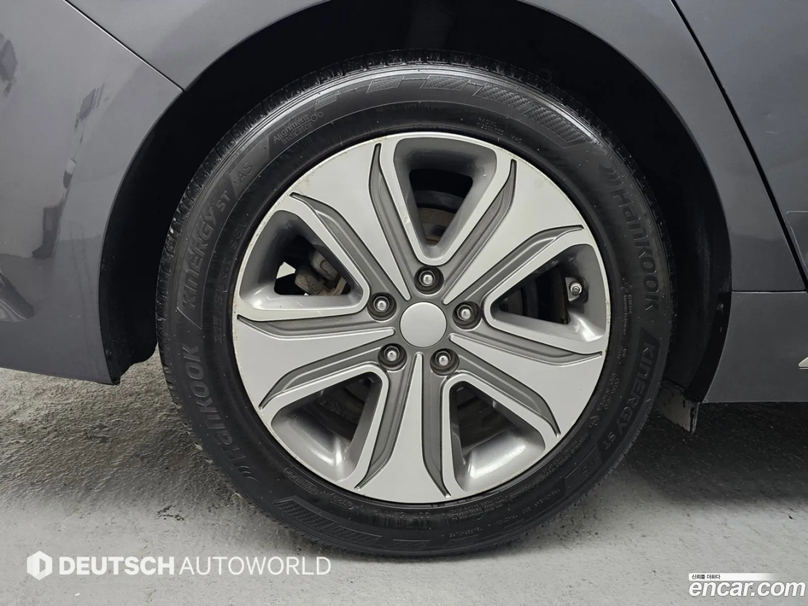 Kia K5 Hybrid 2016 — 18