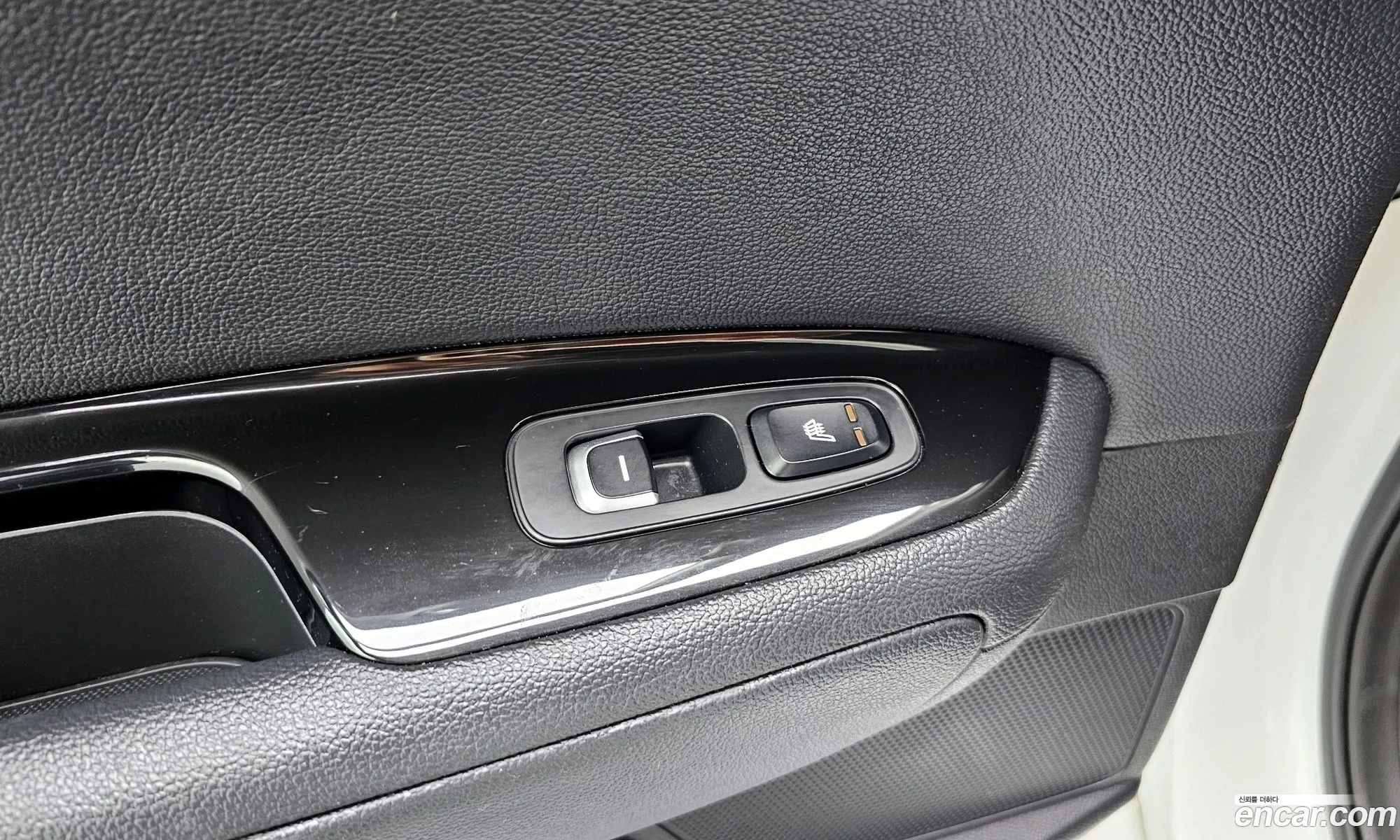 Kia K5 Hybrid 2016 — 13
