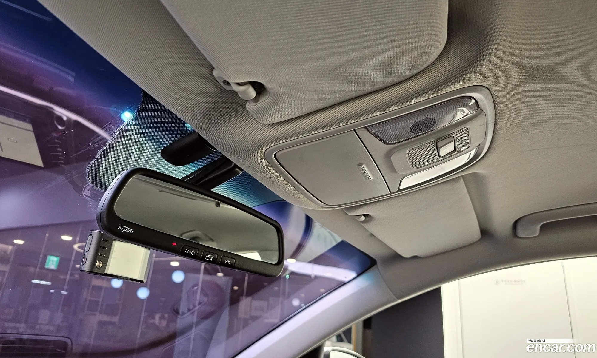 Kia K5 Hybrid 2016 — 16