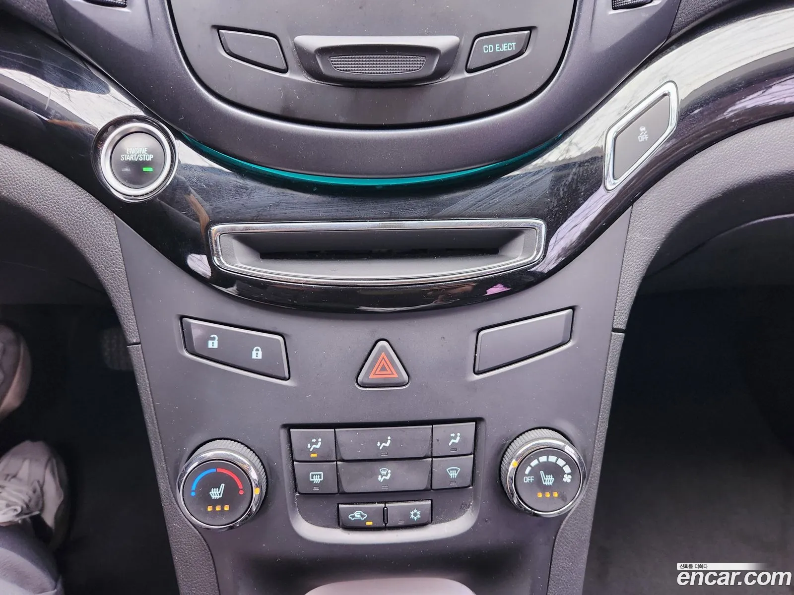 Chevrolet (GM Daewoo) Orlando 2015 — 14