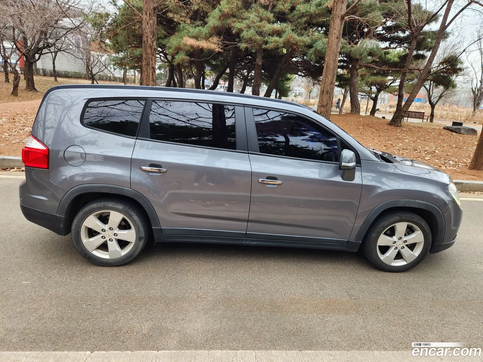 Chevrolet (GM Daewoo) Orlando 2015 — 15
