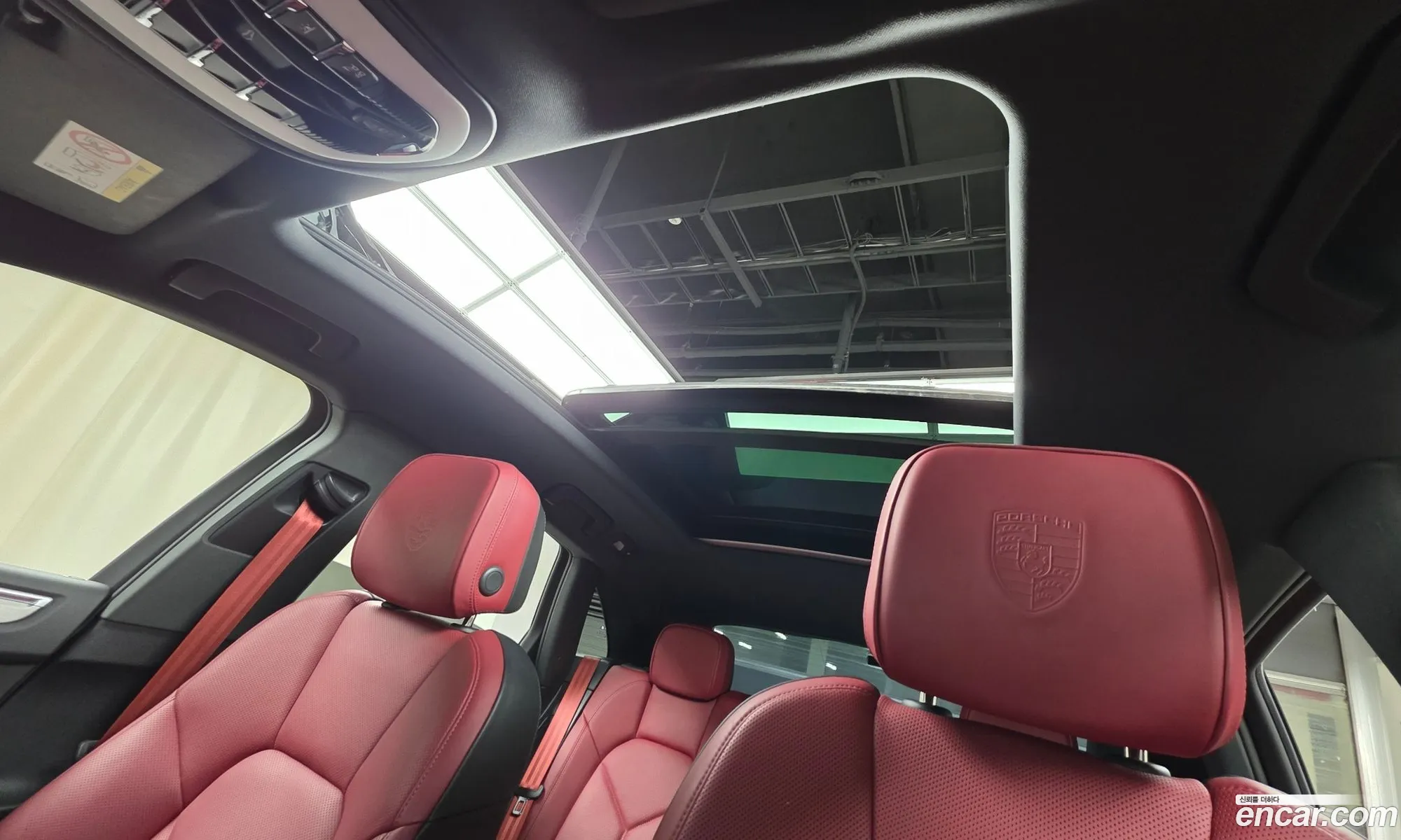 Porsche Macan 2022 WP1AG2958NLB35158 — 17