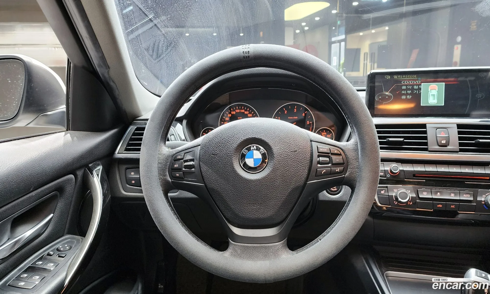 BMW 3 Series 2015 WBA8D1108GK413663 — 10