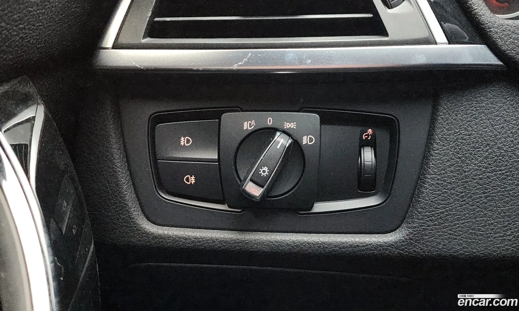 BMW 3 Series 2015 WBA8D1108GK413663 — 4