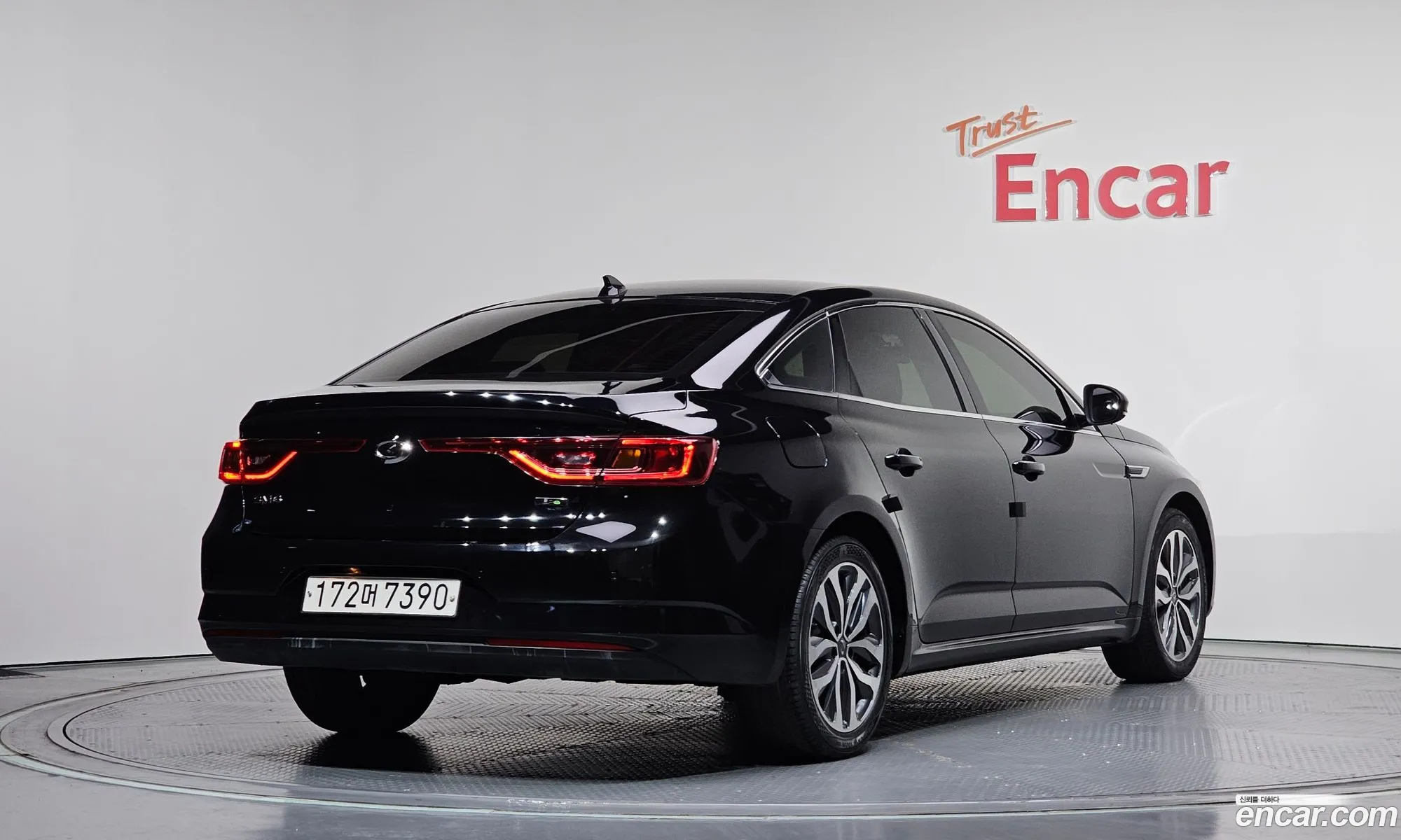 Renault Korea (Samsung) SM6 2017 KNMA4C2CMHP019119 — 19