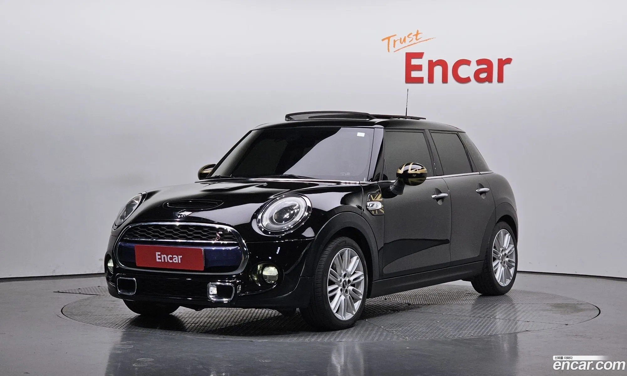 Mini Cooper S 2015 WMWXU3102FT892825 — 17